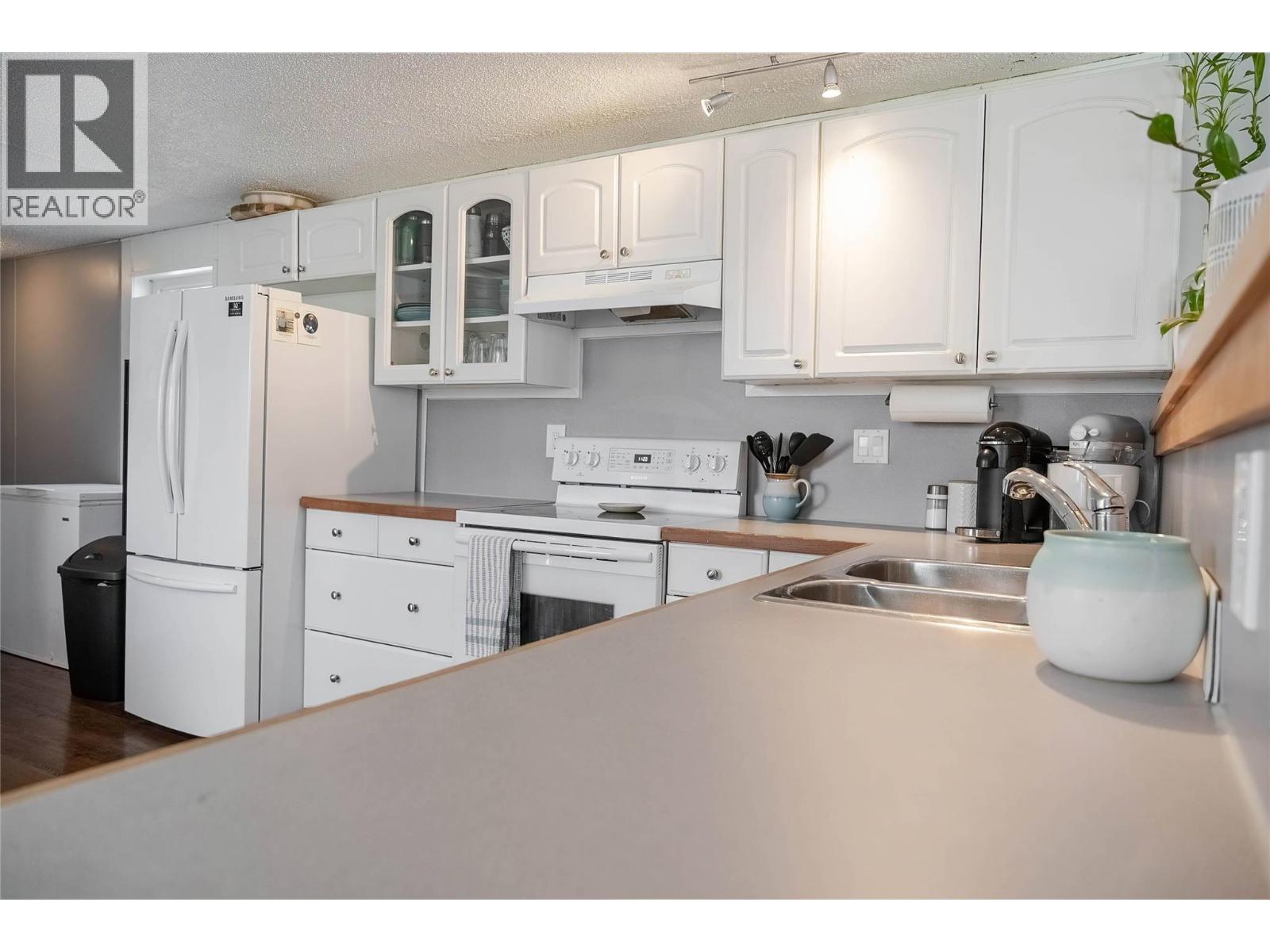 60 Cokato Road Unit# E14 Property Photo 13