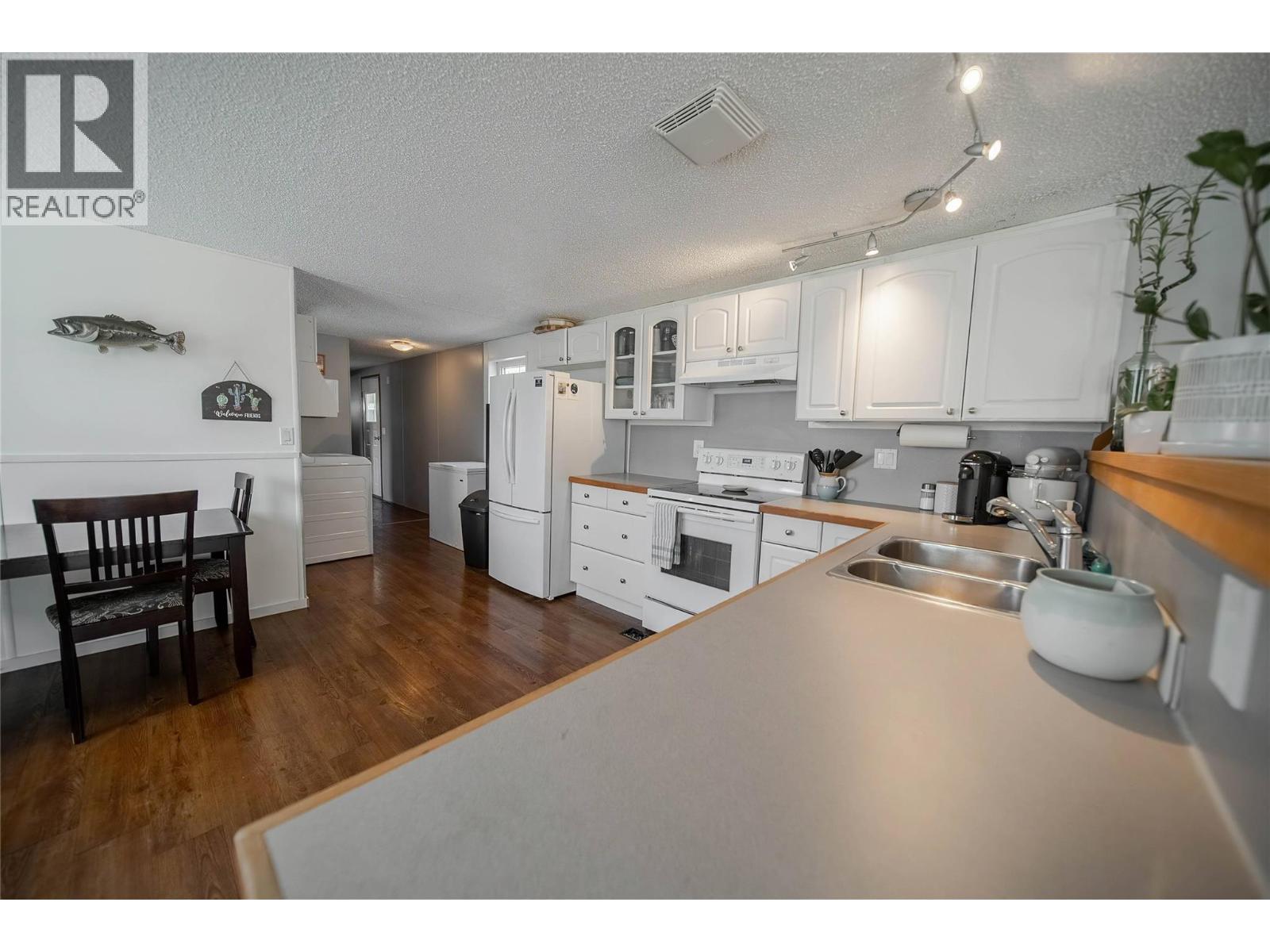 60 Cokato Road Unit# E14 Property Photo 17