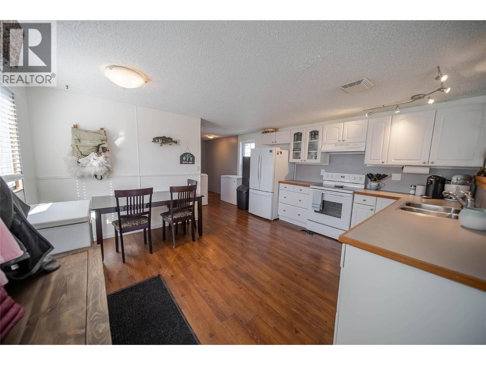 60 Cokato Road Unit# E14 Property Photo 19
