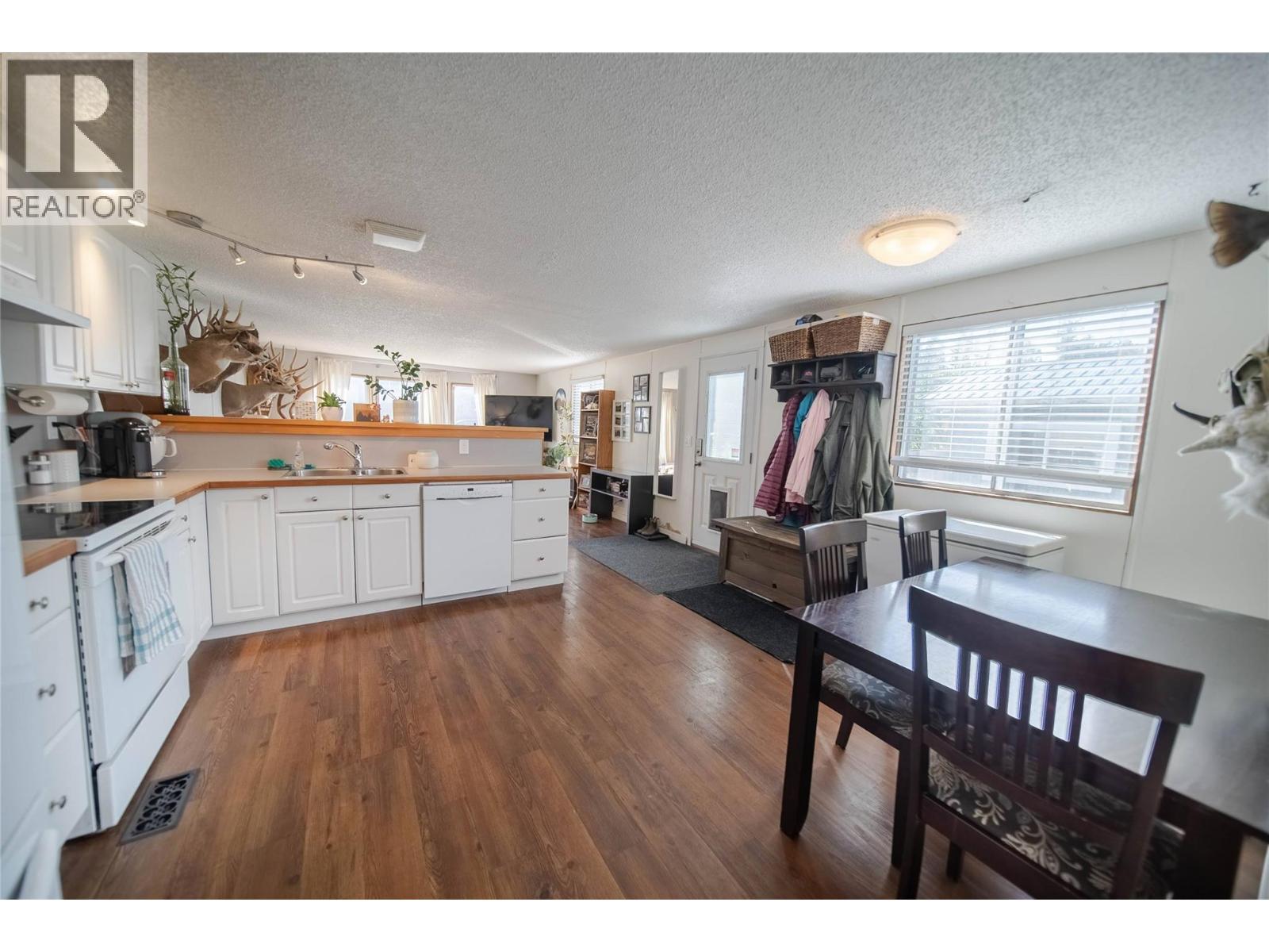 60 Cokato Road Unit# E14 Property Photo 23