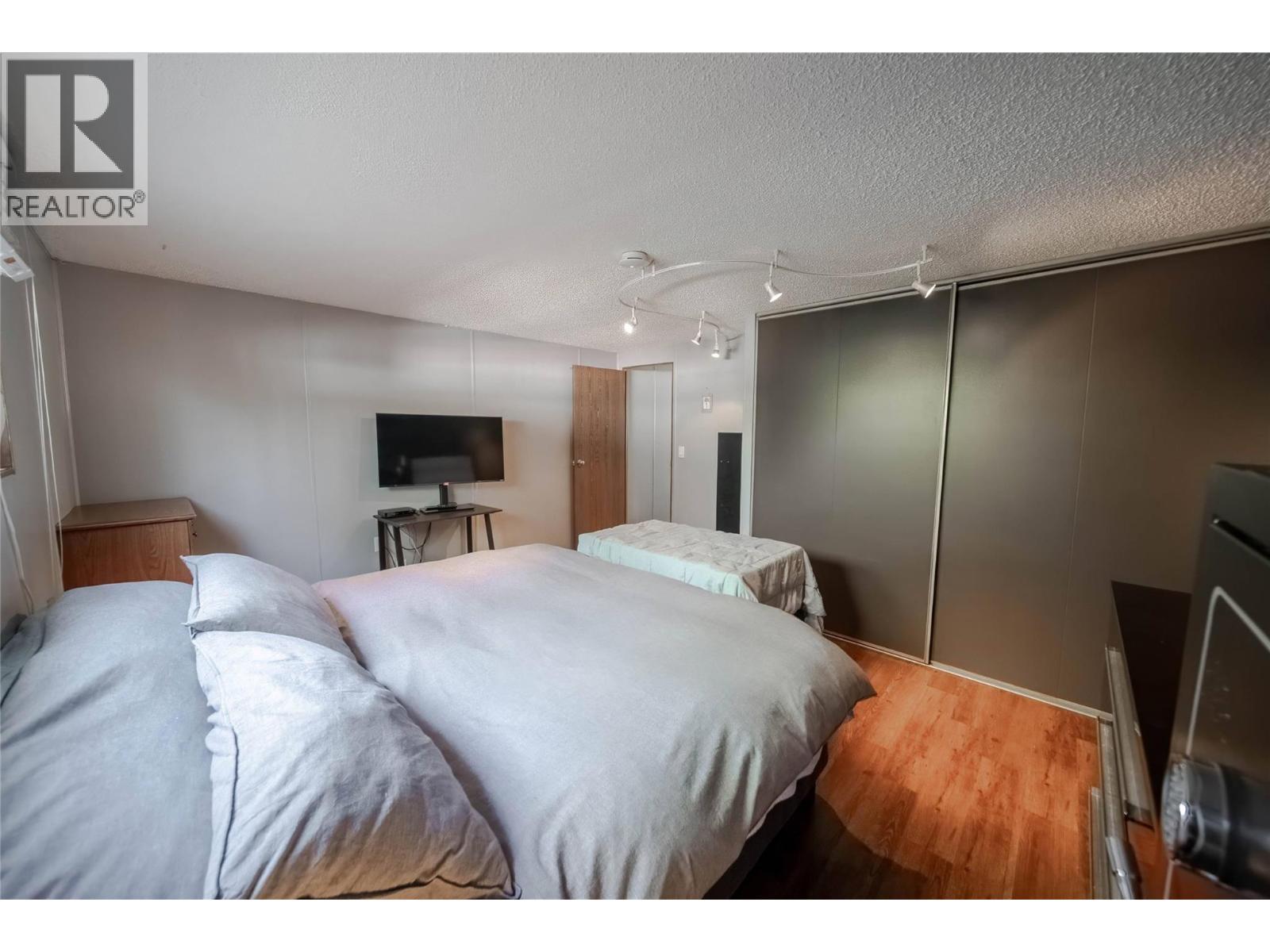 60 Cokato Road Unit# E14 Property Photo 38