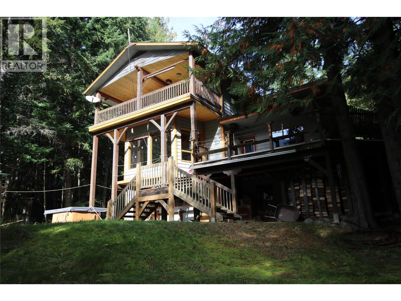 4512 Highway 6 Property Photo 6