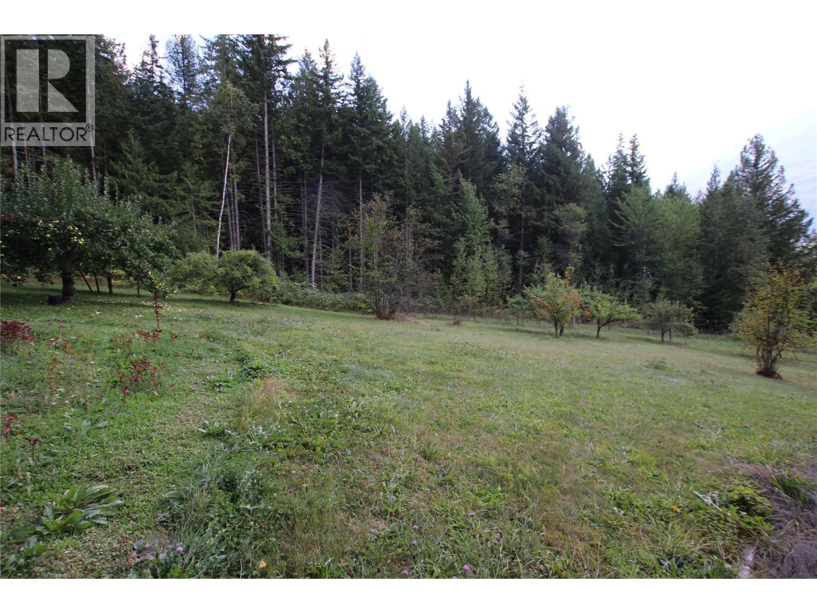 4512 Highway 6 Property Photo 38