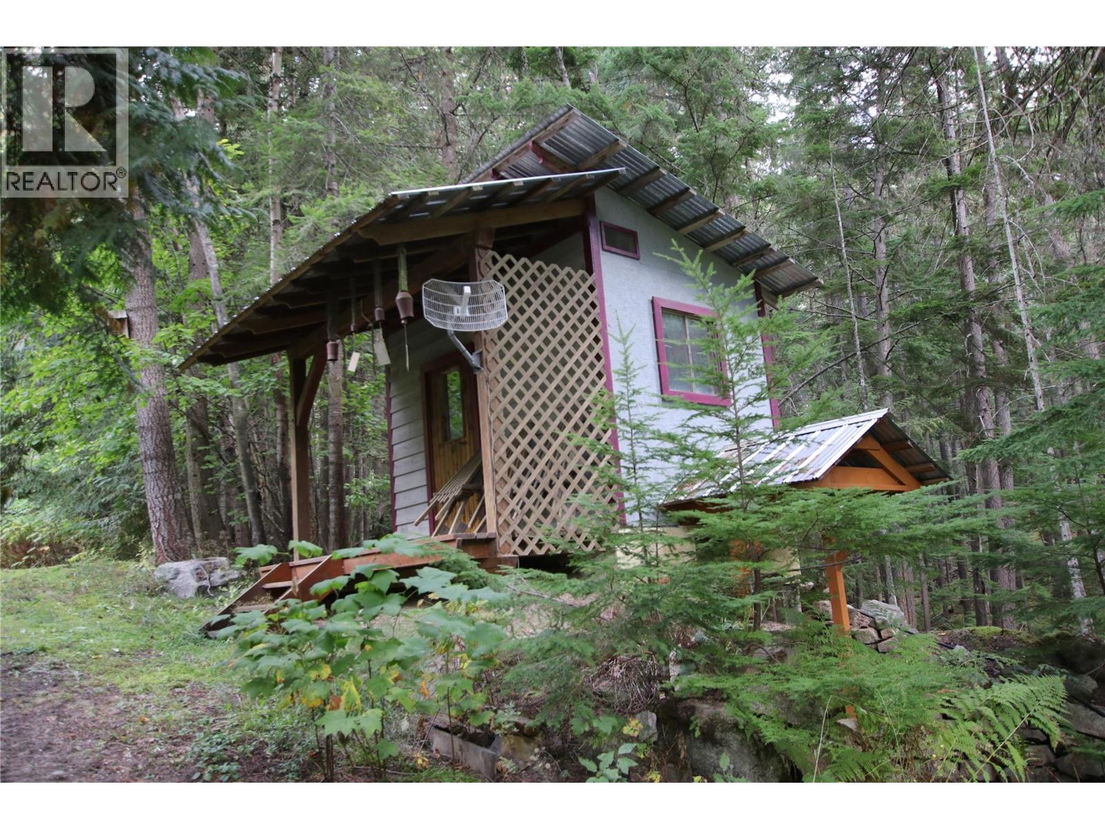 4512 Highway 6 Property Photo 43