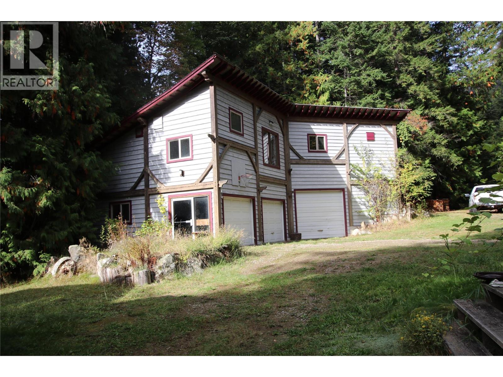 4512 Highway 6 Property Photo 52