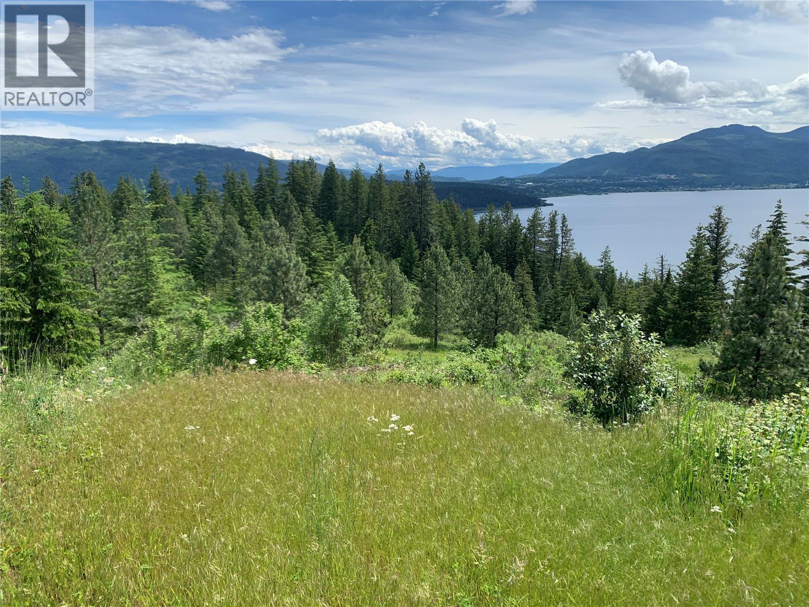 470 Sumac Road Property Photo 15