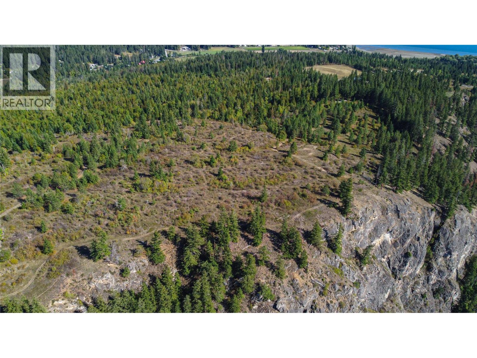 470 Sumac Road Property Photo 17