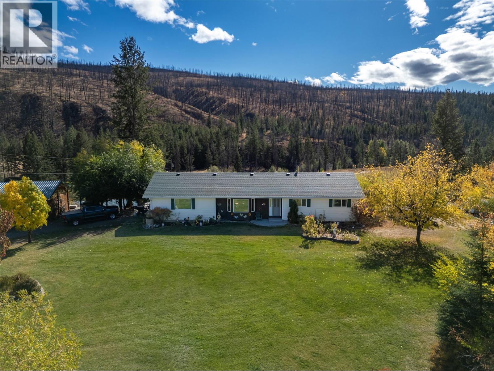 1424 Loon Lake Road Property Photo 2