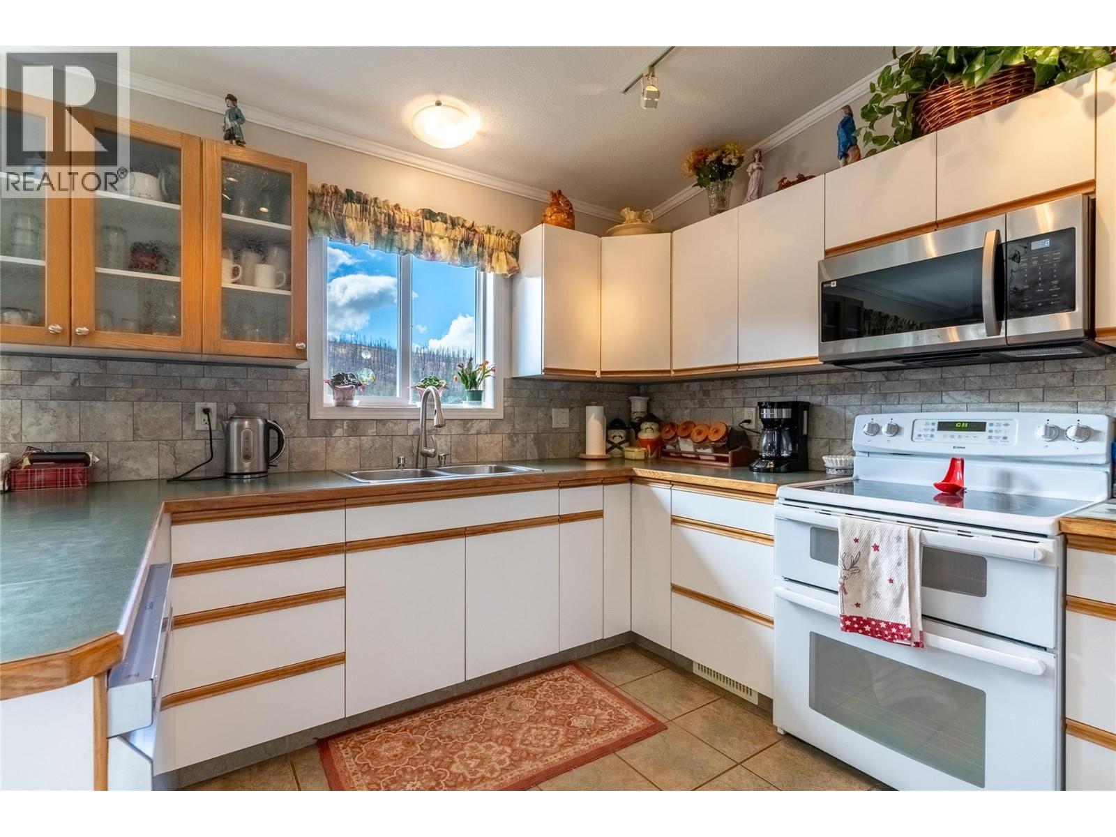 1424 Loon Lake Road Property Photo 14