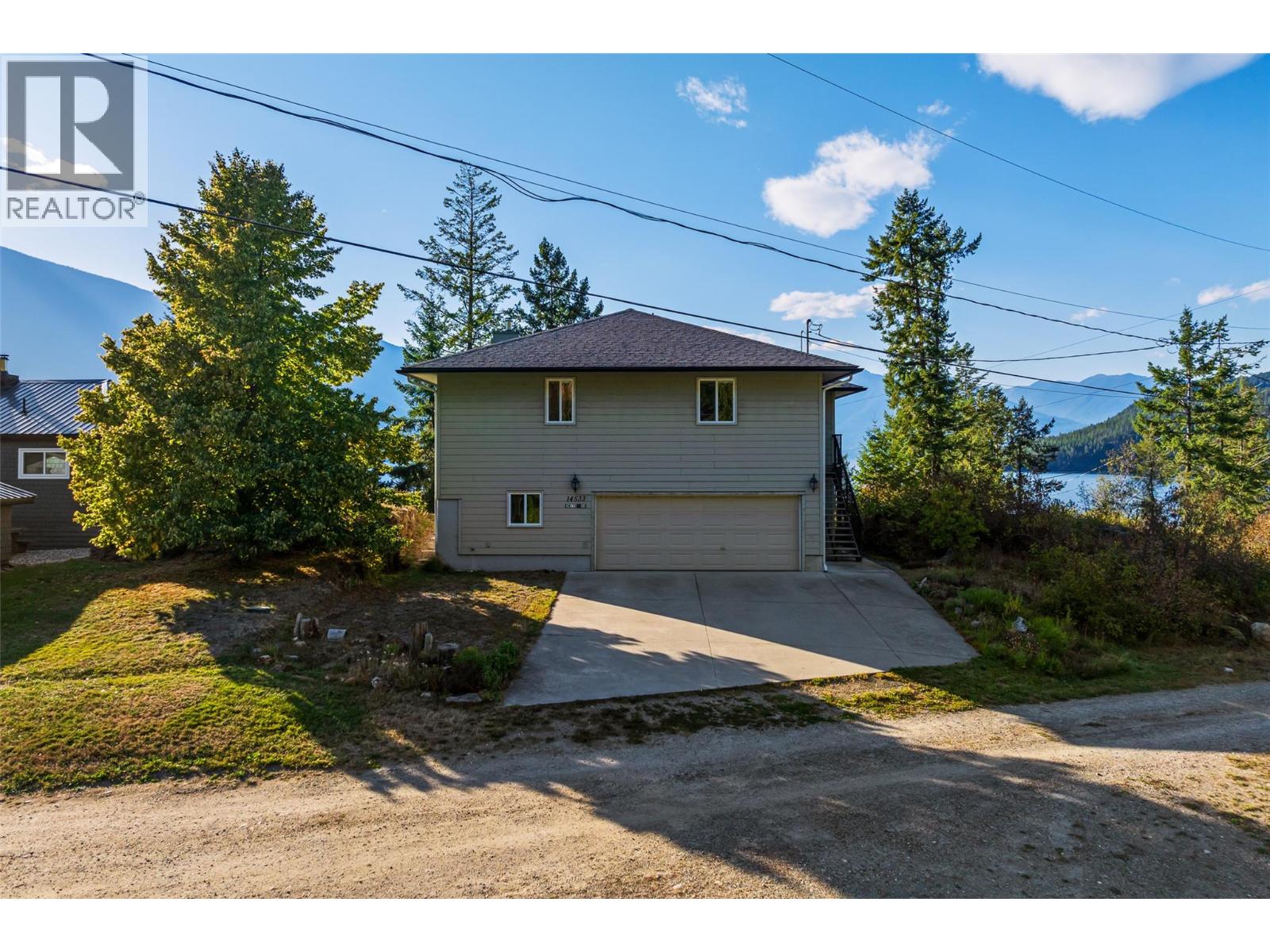 14533 Smith Road Property Photo 4