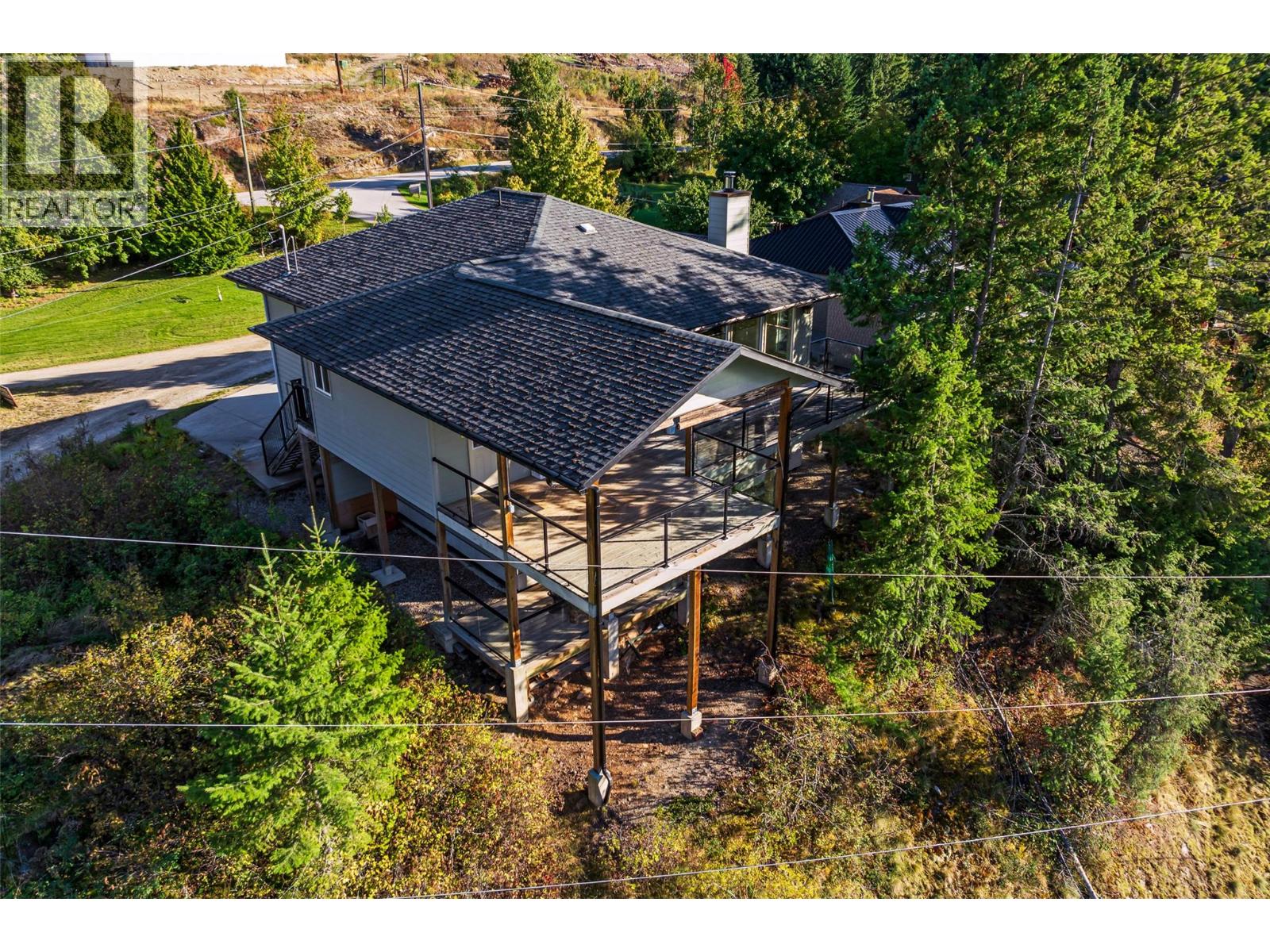 14533 Smith Road Property Photo 6