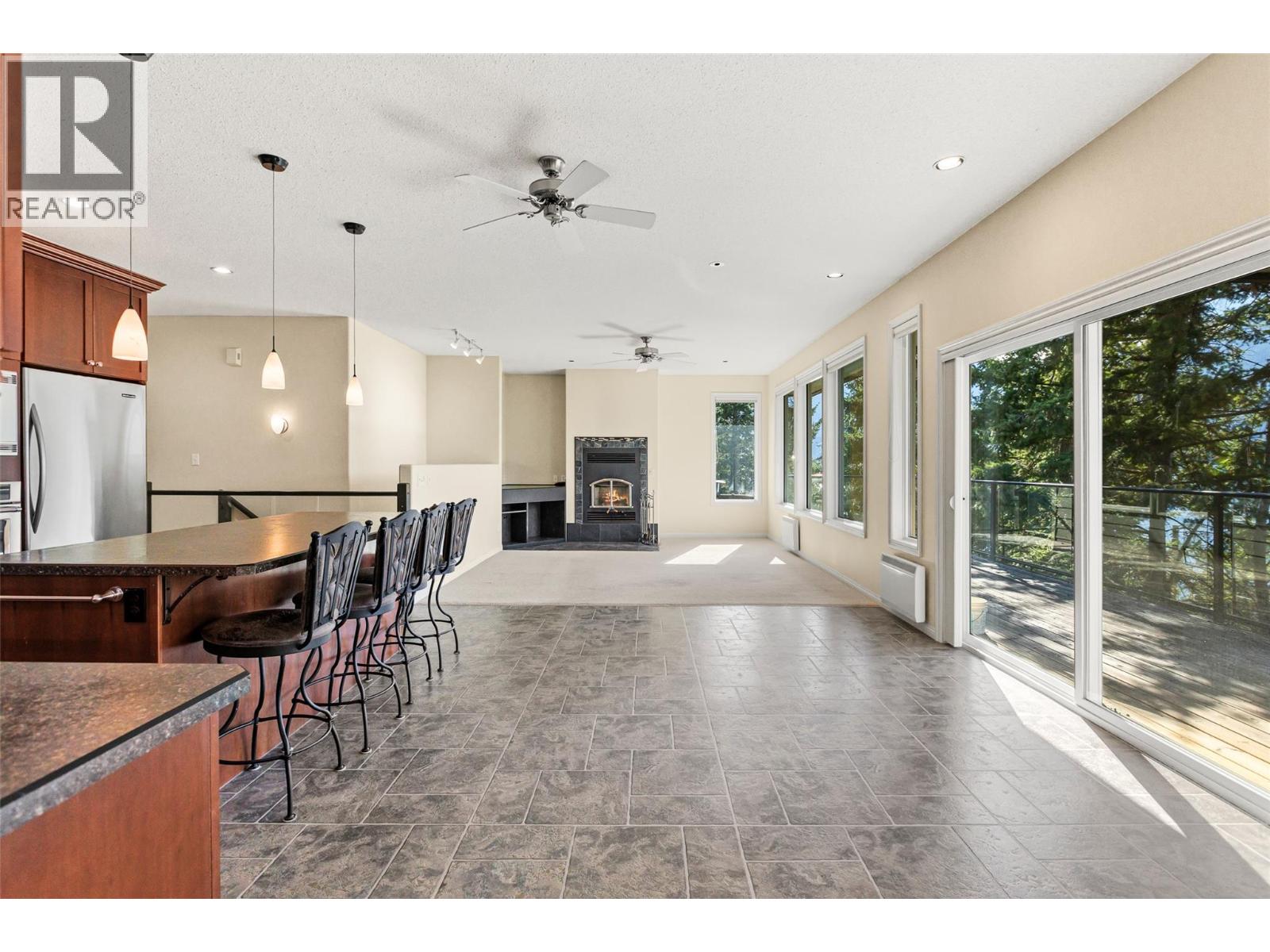 14533 Smith Road Property Photo 16
