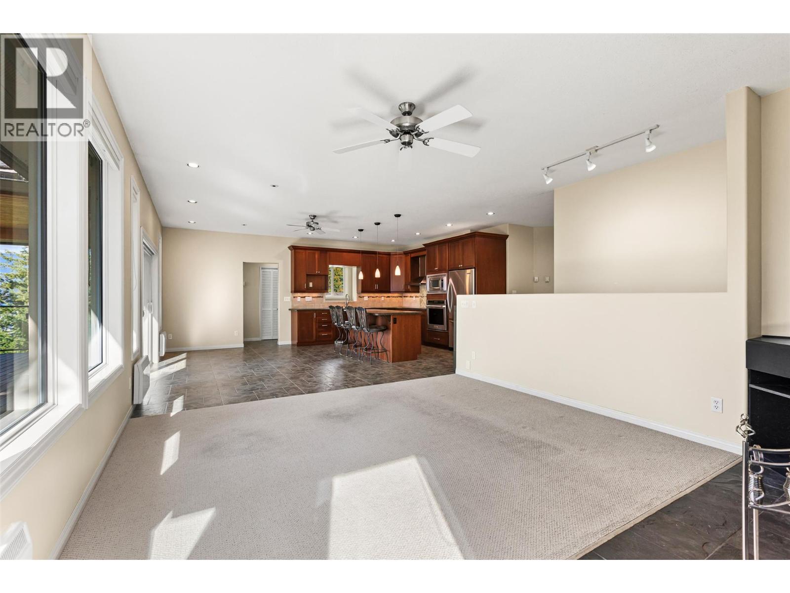 14533 Smith Road Property Photo 36