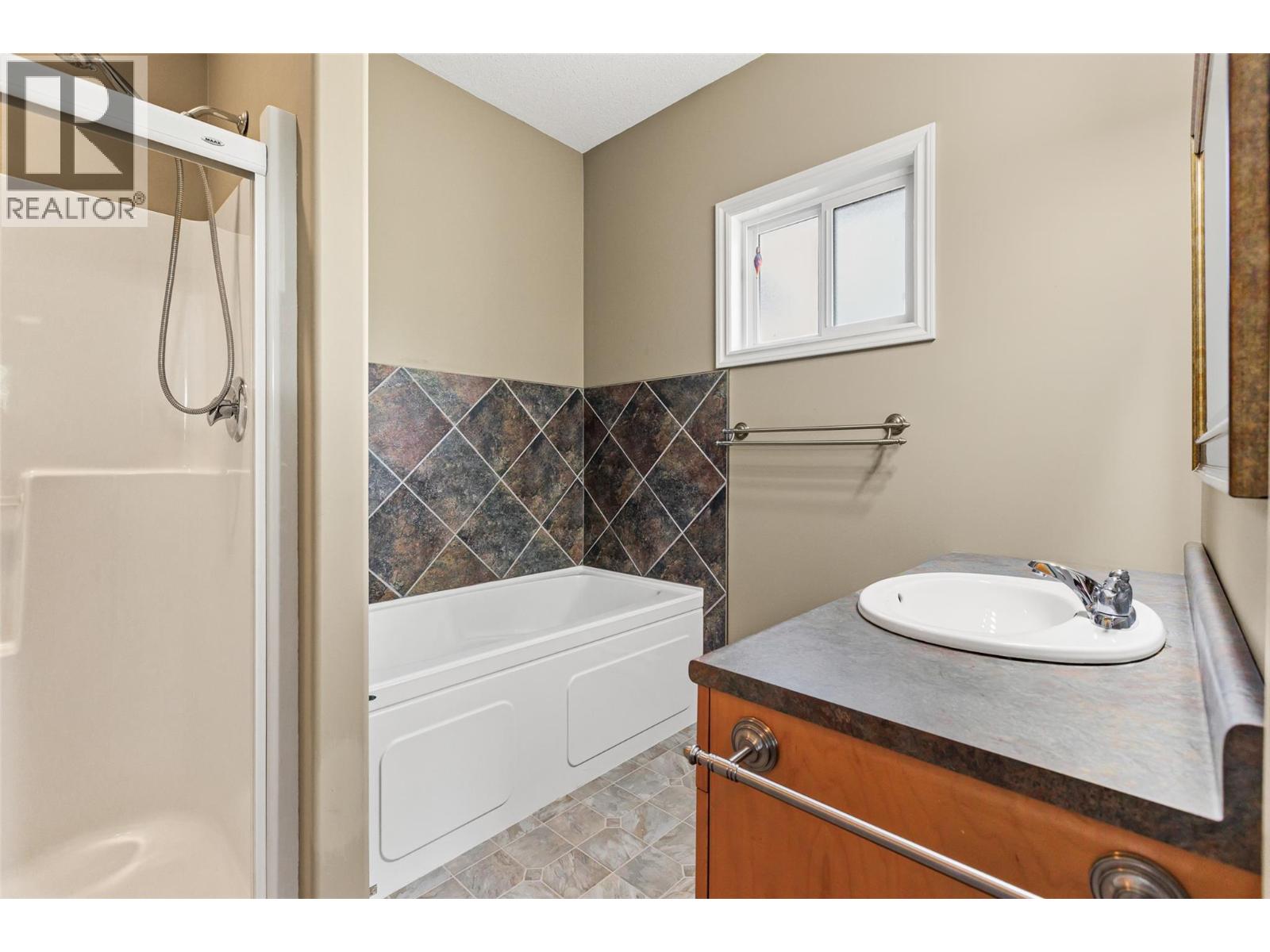 14533 Smith Road Property Photo 40