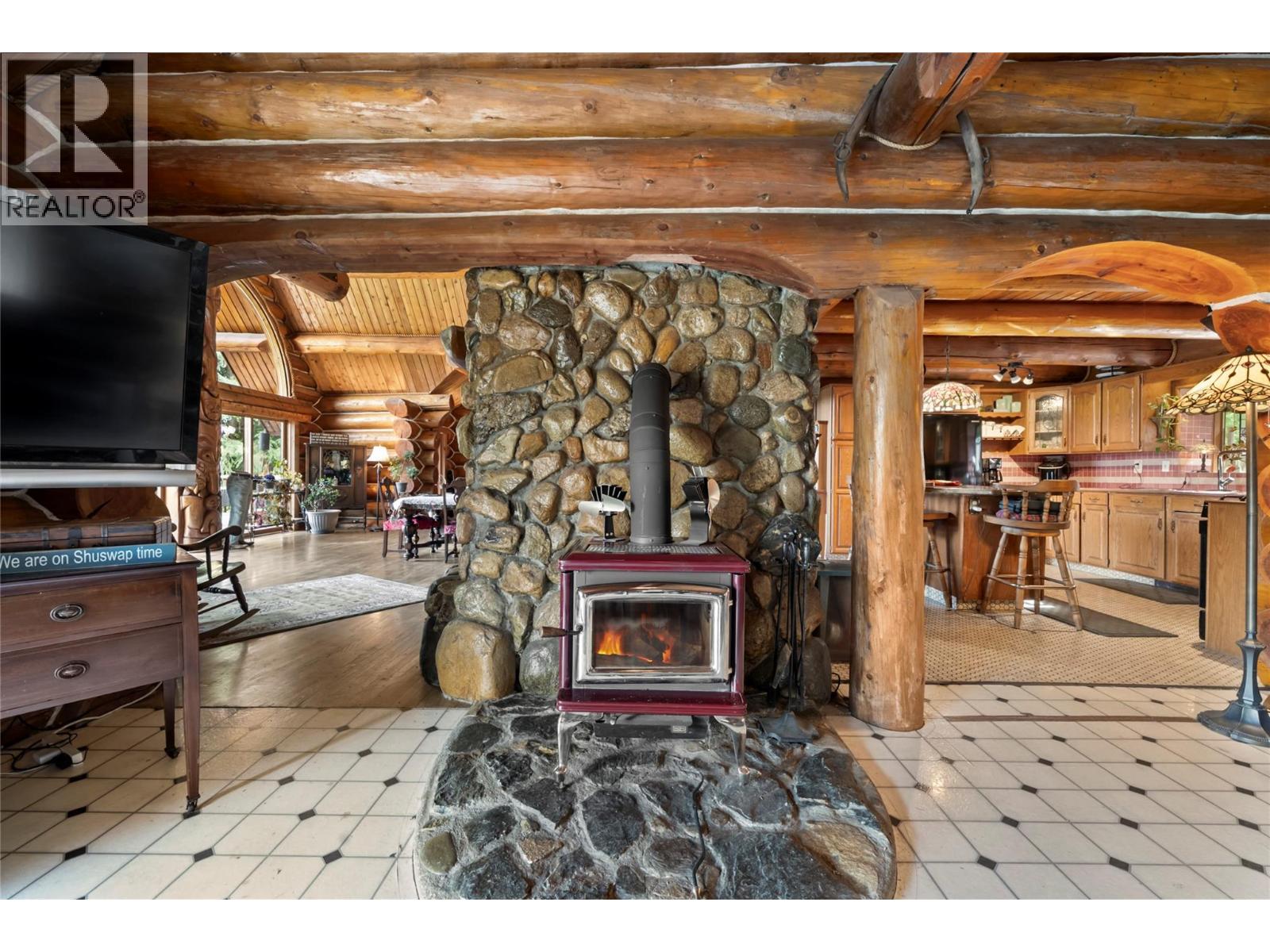 2462 Leisure Road Property Photo 48