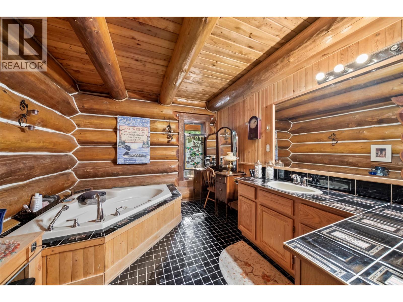 2462 Leisure Road Property Photo 51