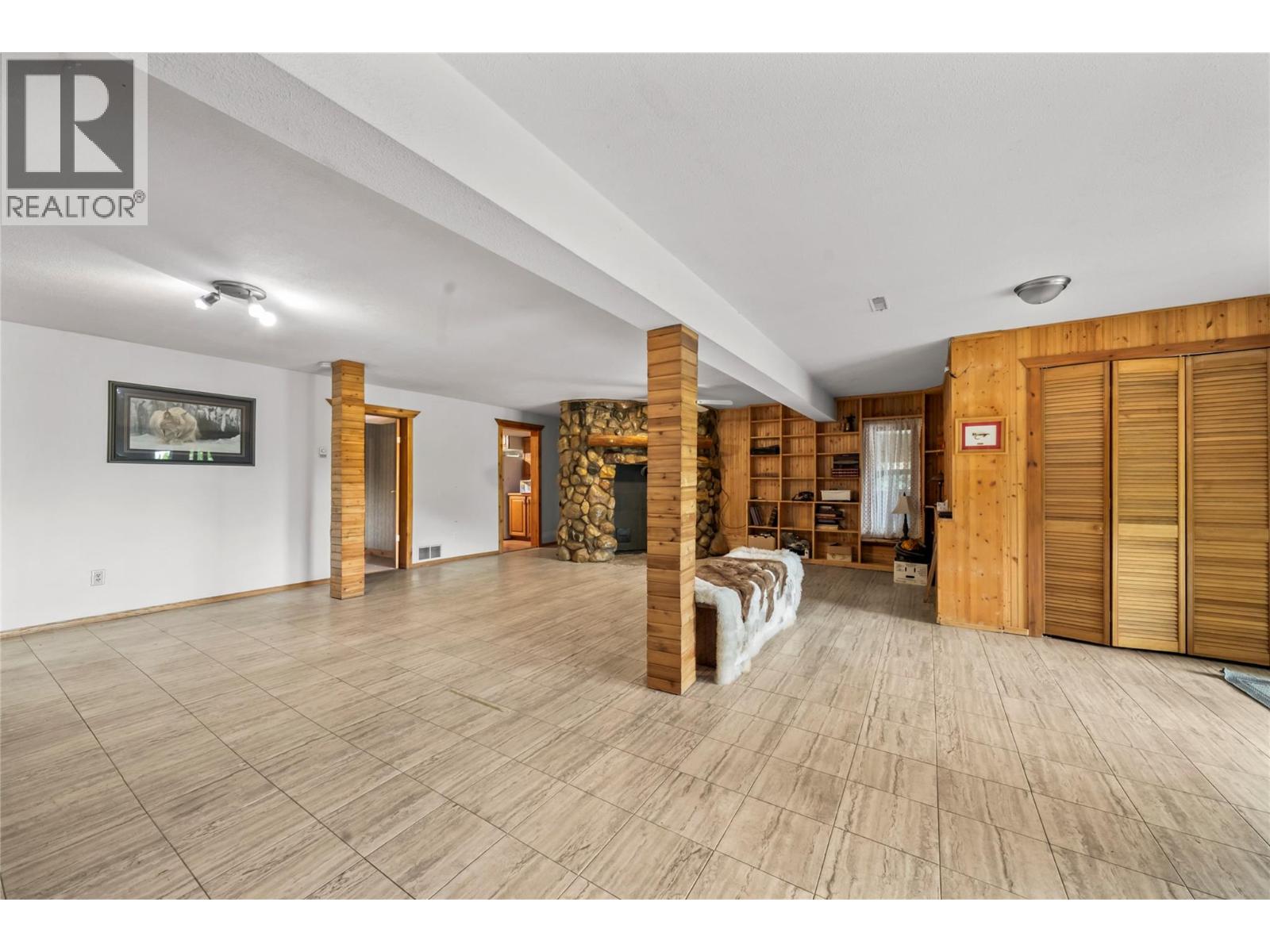 2462 Leisure Road Property Photo 65
