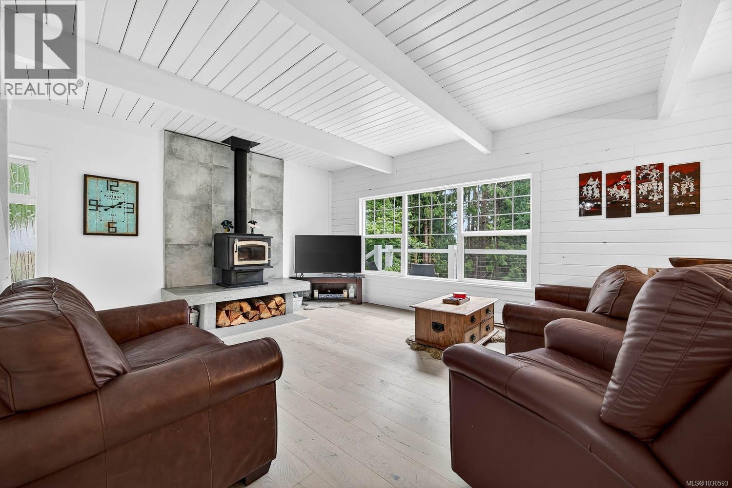 110 Forest Hill Pl Property Photo 6