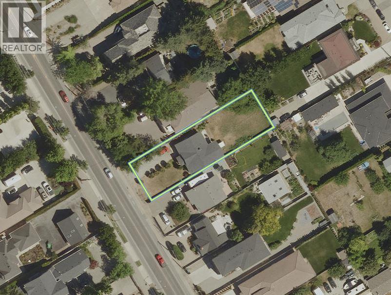 3531 Lakeshore Road Property Photo 2