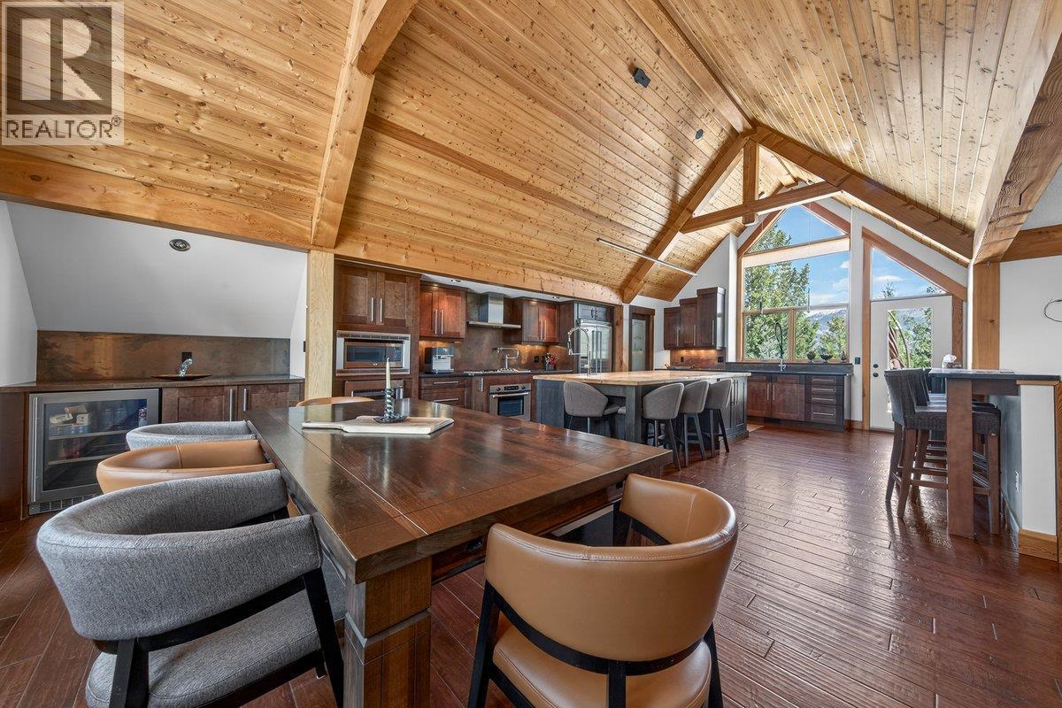 2557 Ledgerock Ridge Property Photo 8
