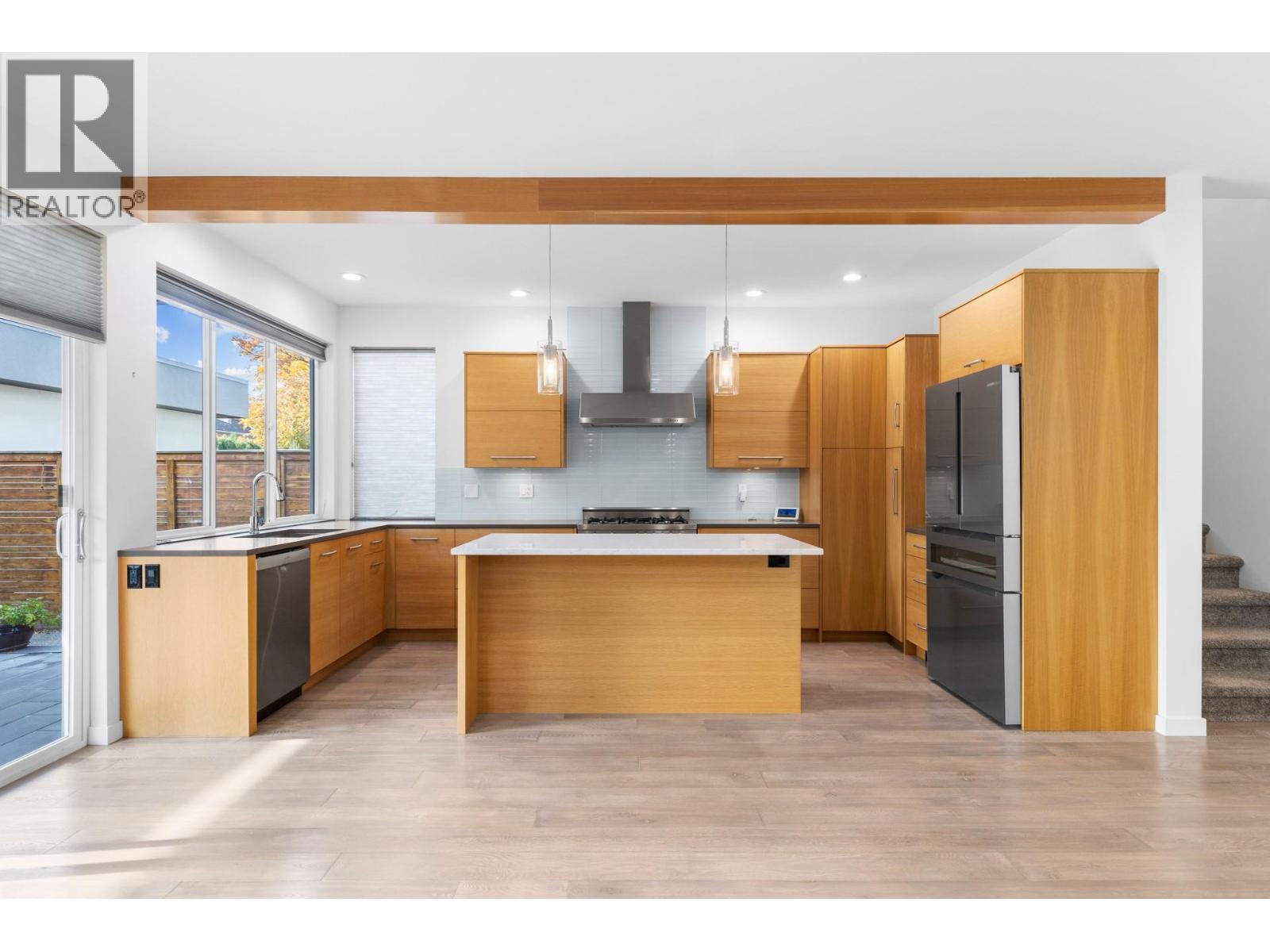 443 Christleton Avenue Property Photo 8