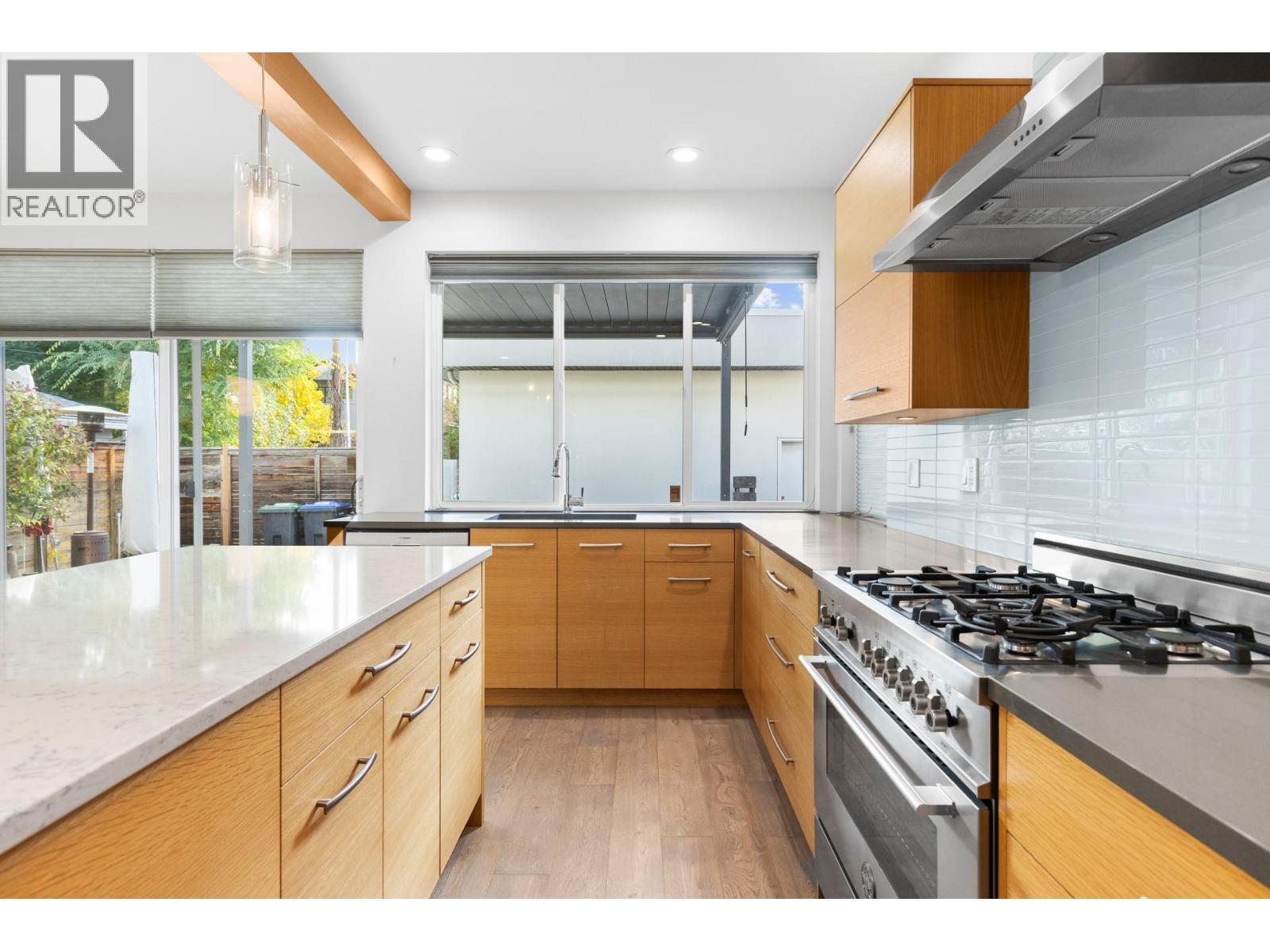 443 Christleton Avenue Property Photo 12