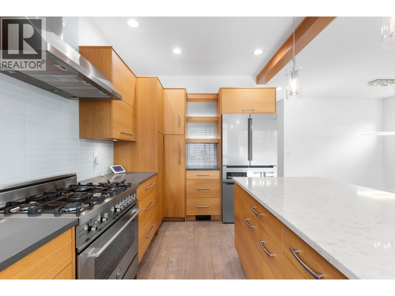 443 Christleton Avenue Property Photo 14