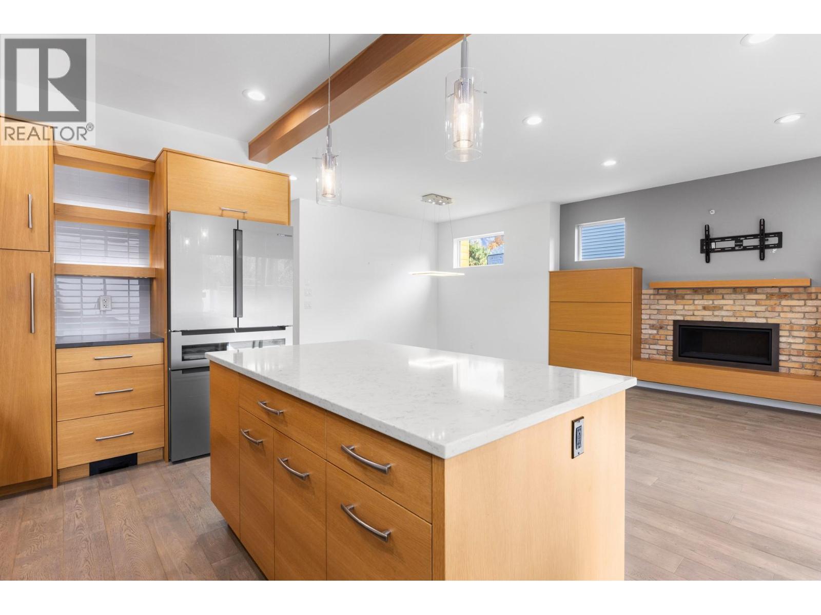 443 Christleton Avenue Property Photo 15