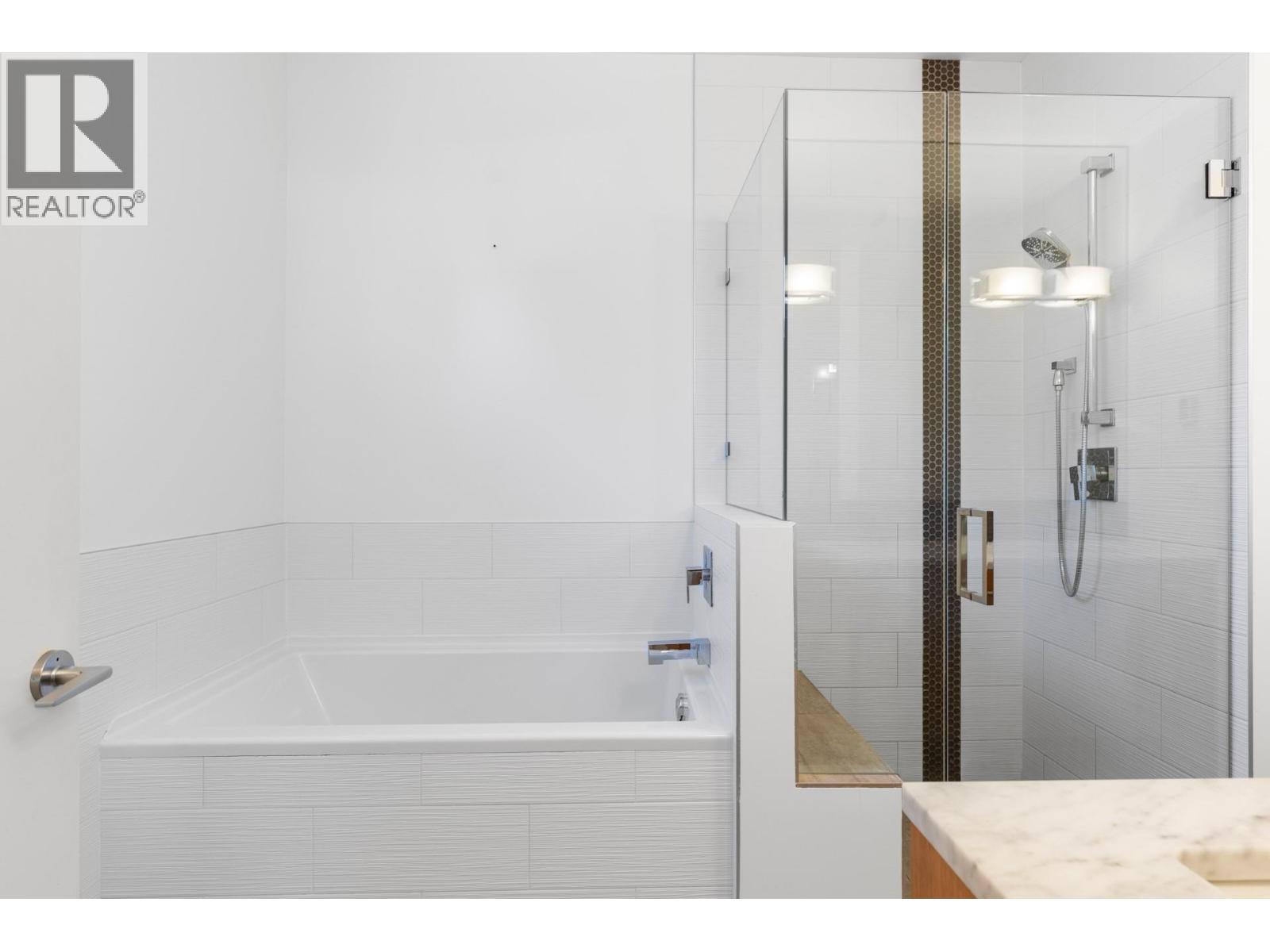 443 Christleton Avenue Property Photo 24