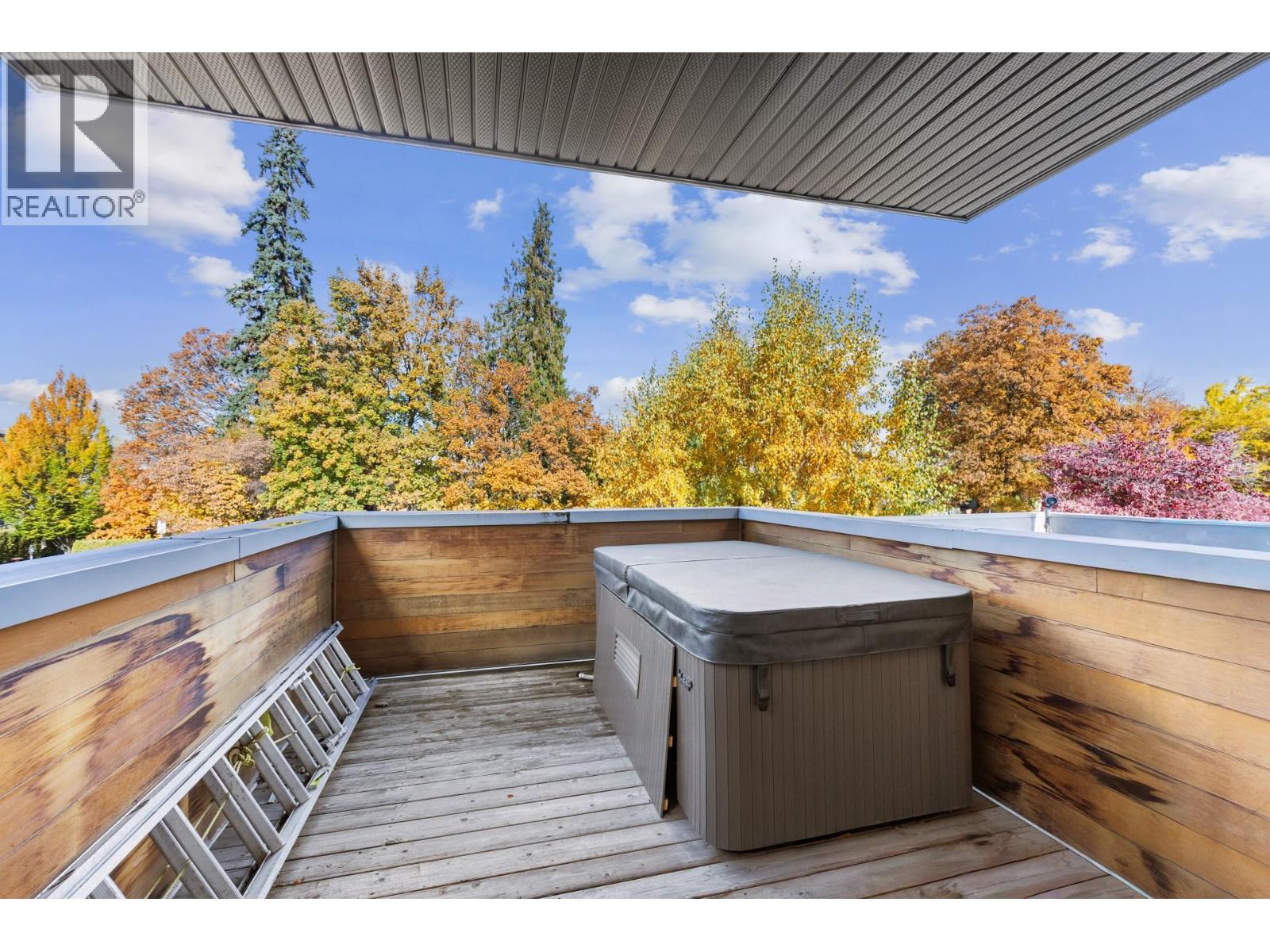 443 Christleton Avenue Property Photo 36