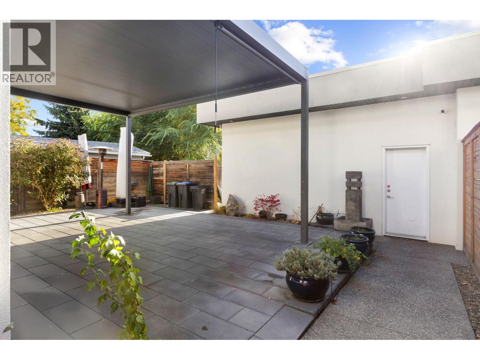 443 Christleton Avenue Property Photo 47