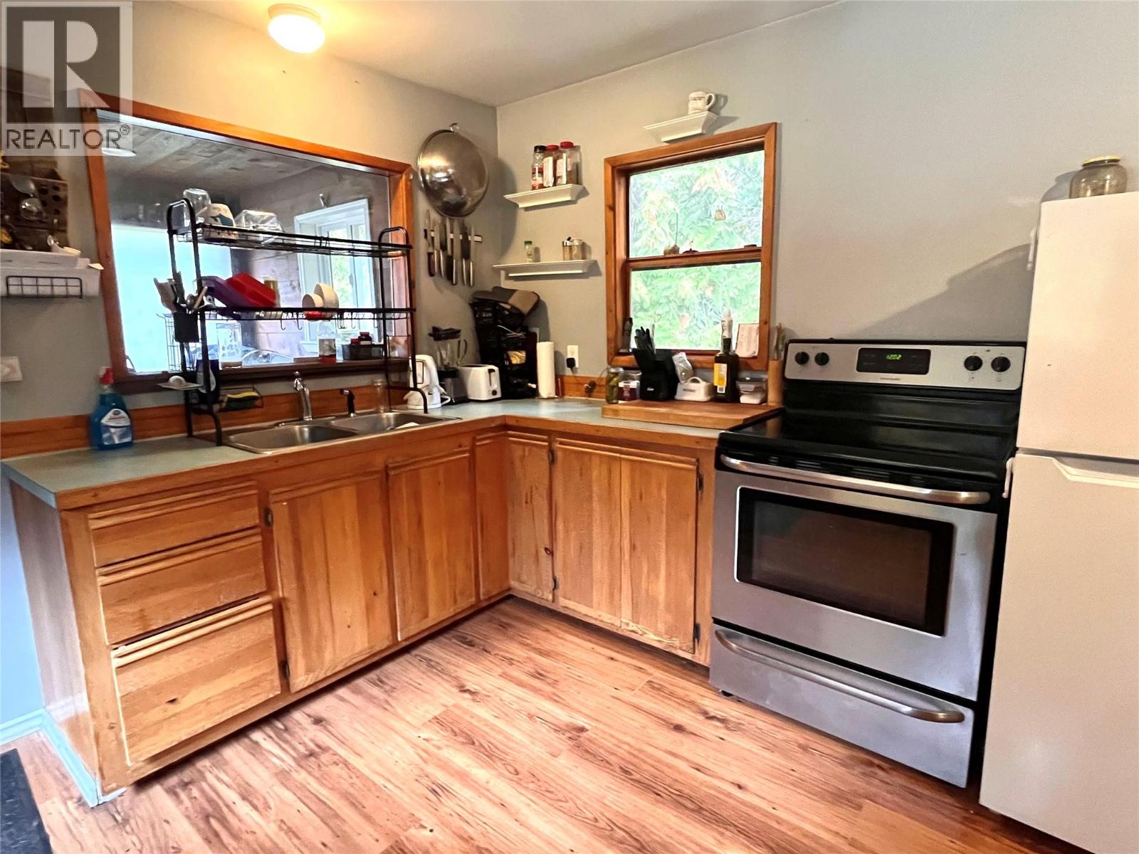 7476 Highway 6 Other Property Photo 8