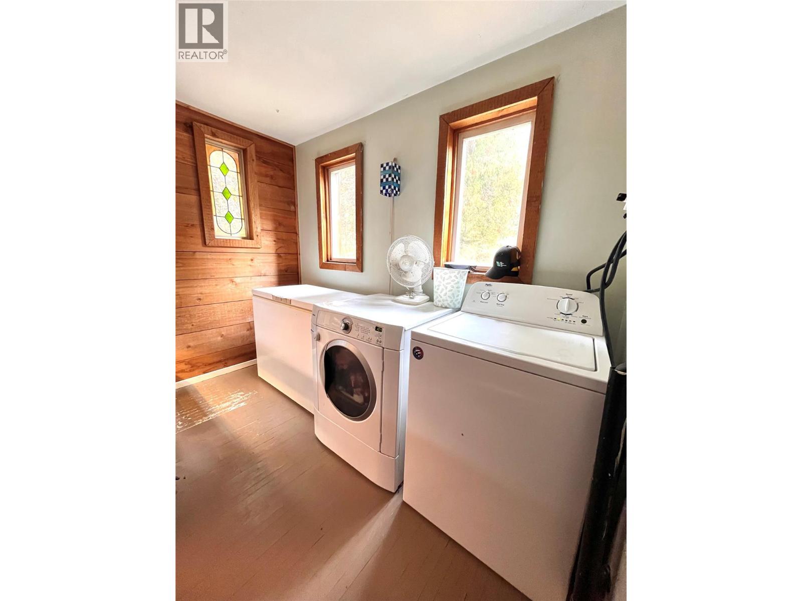 7476 Highway 6 Other Property Photo 25