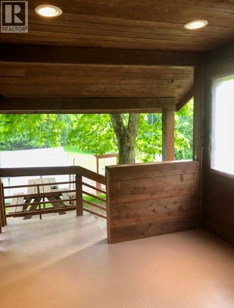 7476 Highway 6 Other Property Photo 33