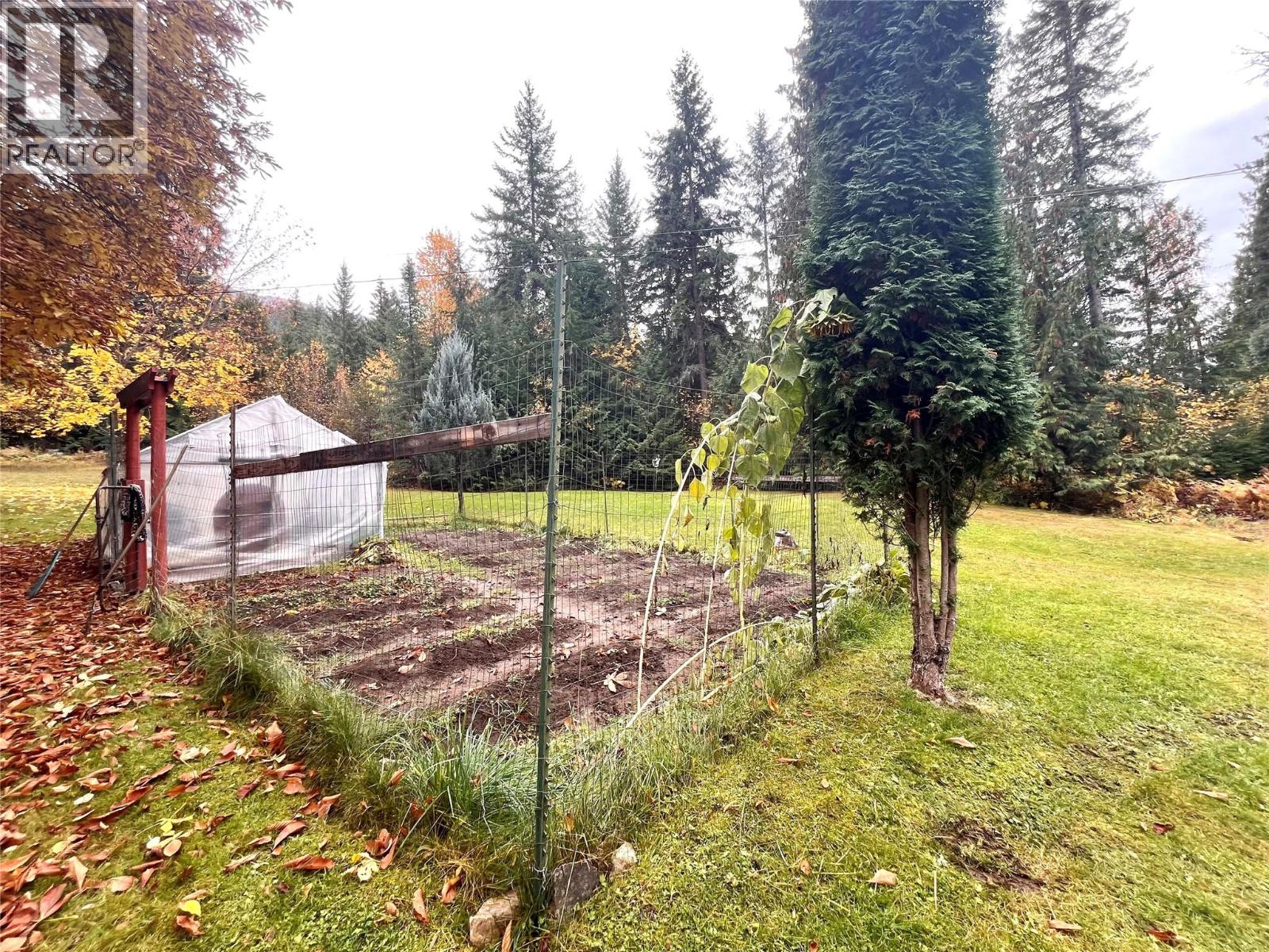 7476 Highway 6 Other Property Photo 36