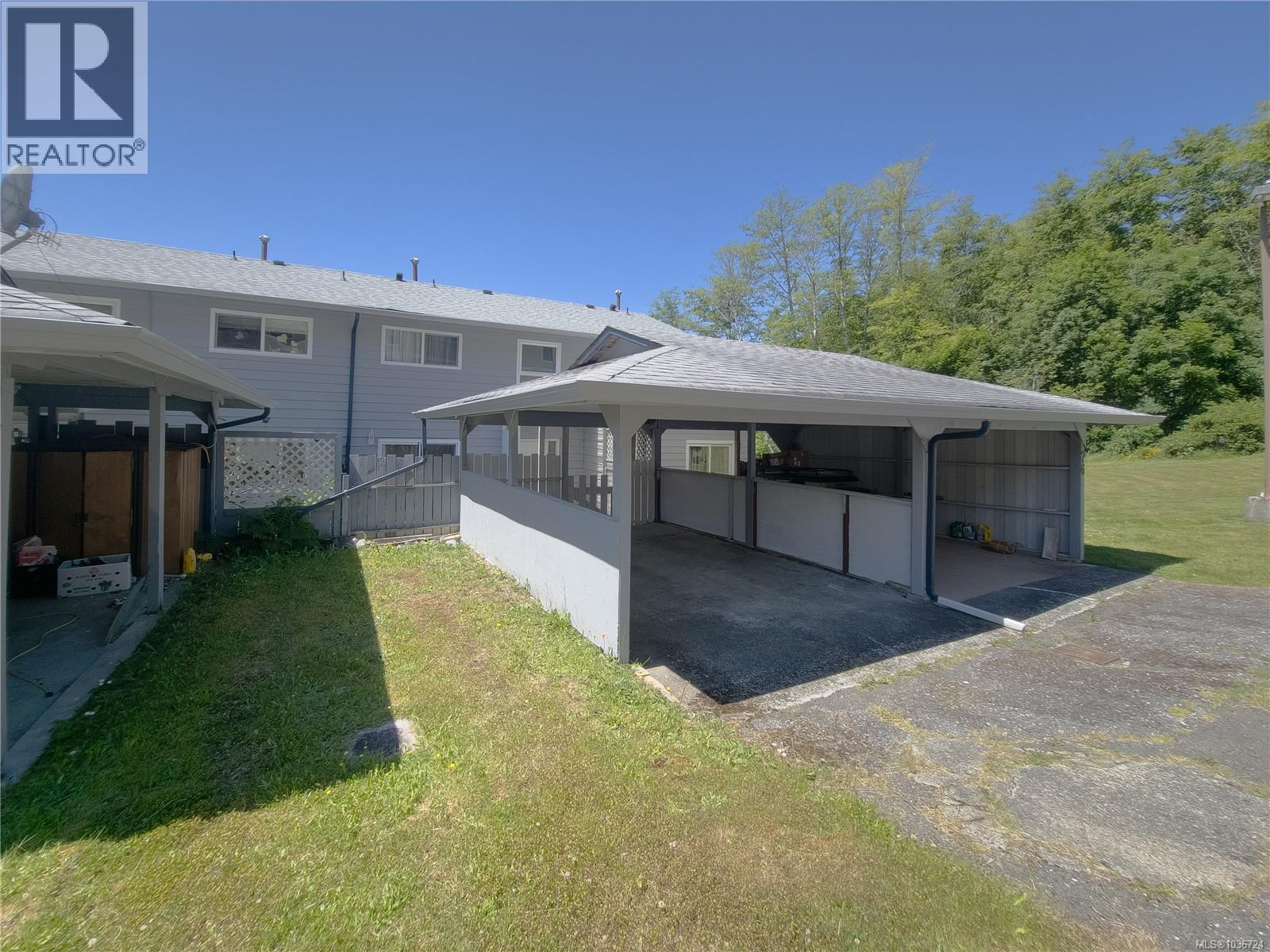 75 Mckay Cres Property Photo 2
