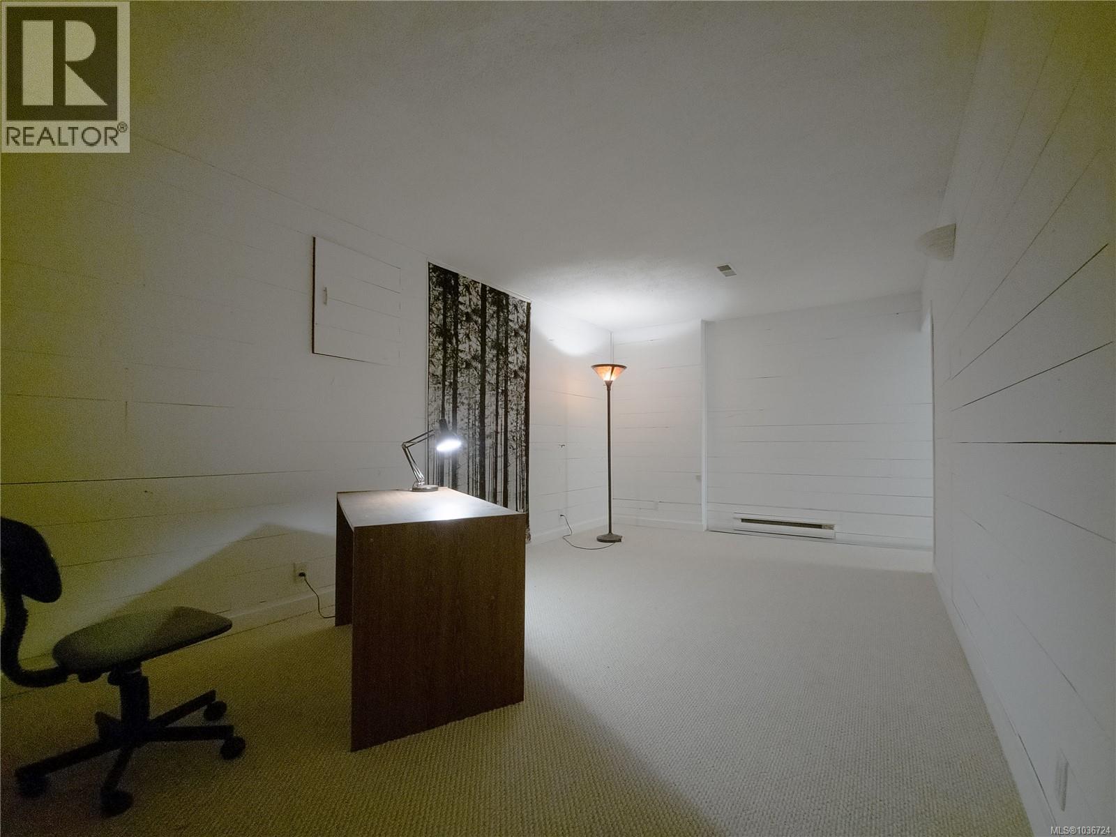 75 Mckay Cres Property Photo 26