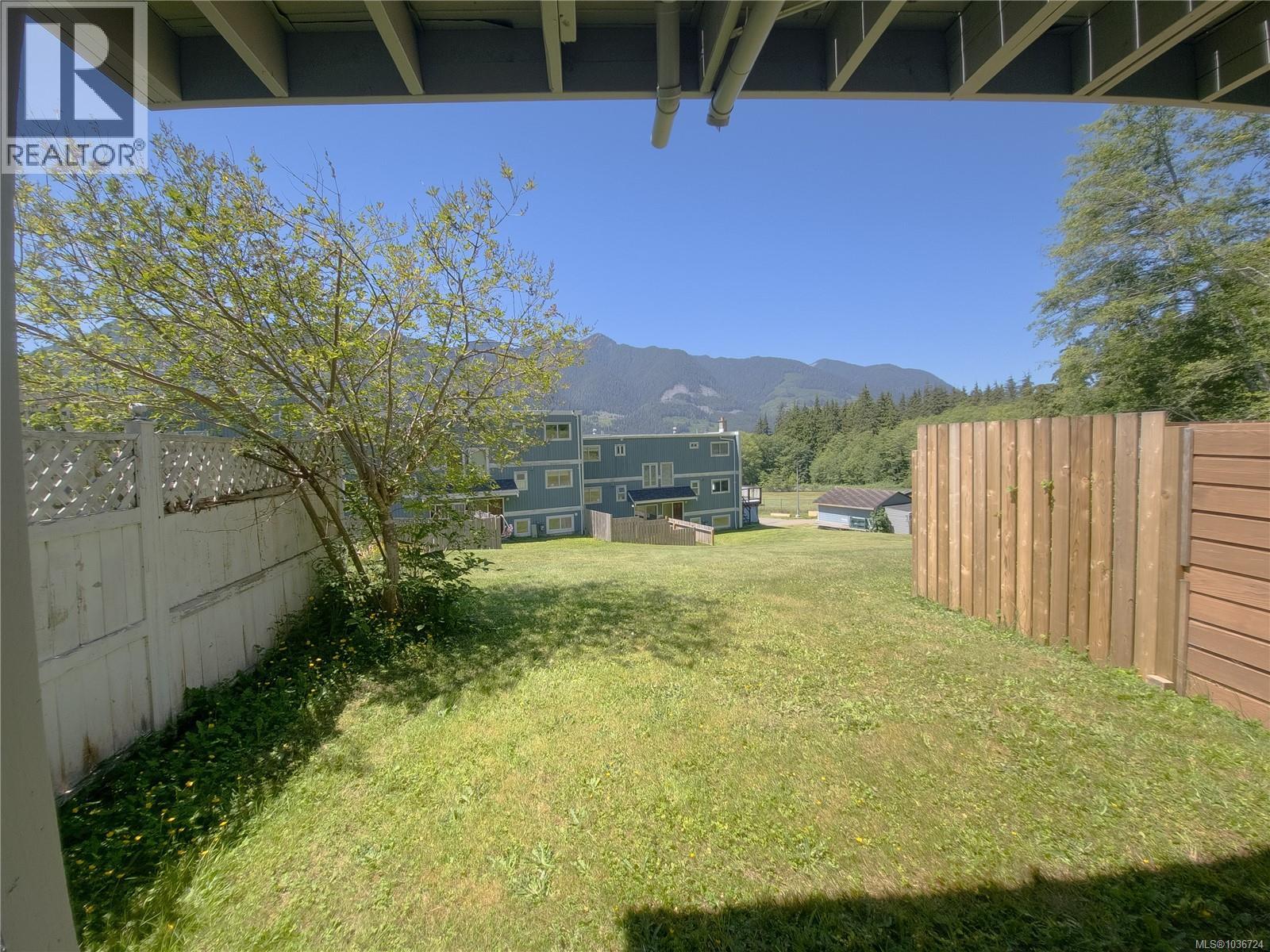 75 Mckay Cres Property Photo 28