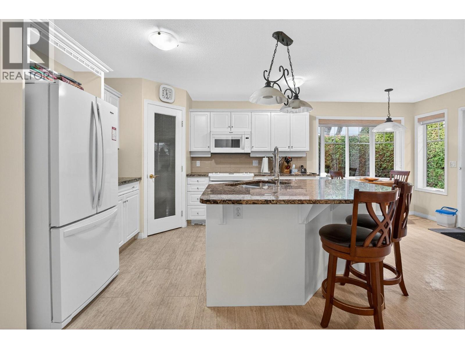 1321 Ridgeway Drive #101 Property Photo 12