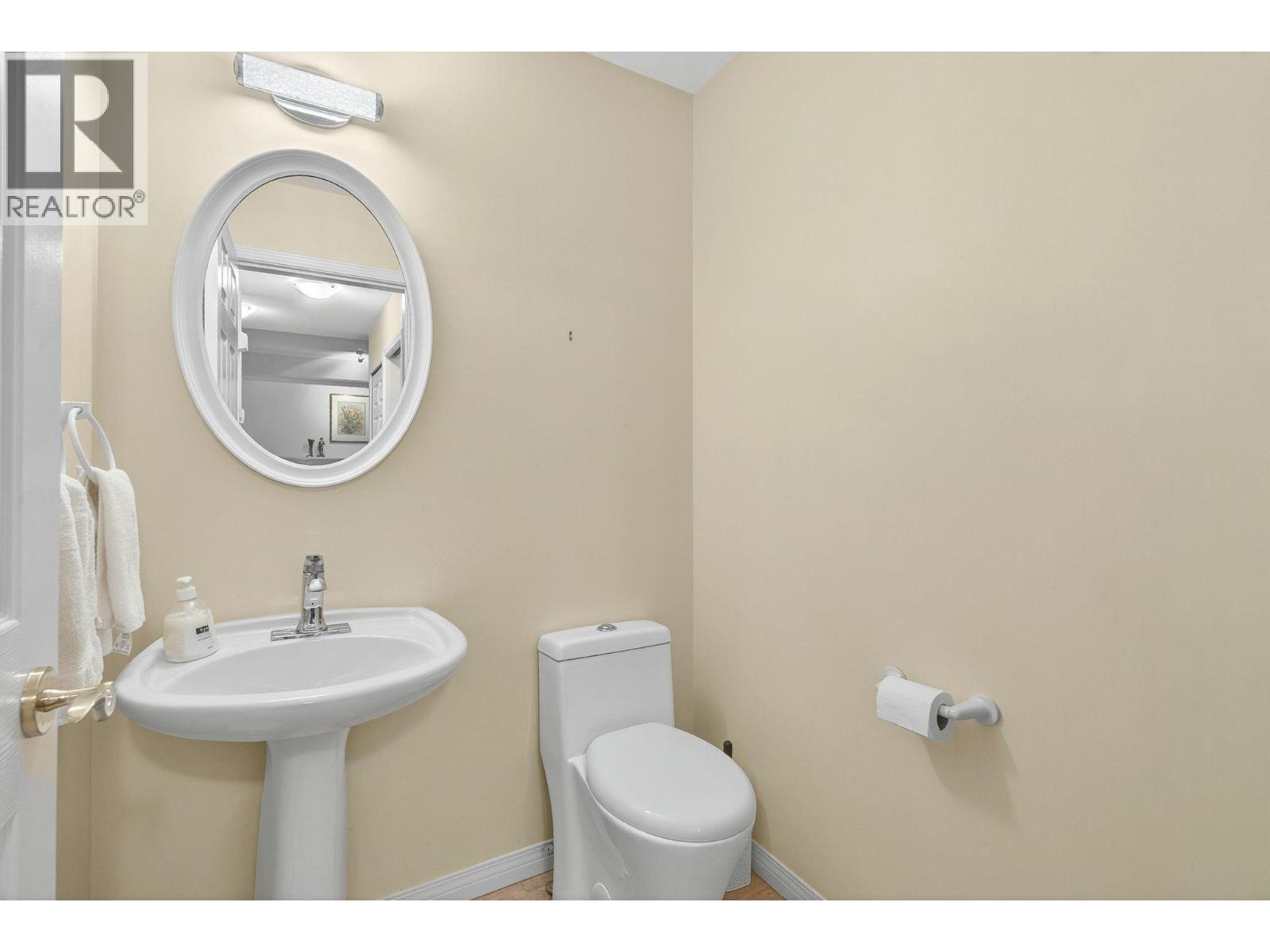 1321 Ridgeway Drive #101 Property Photo 21