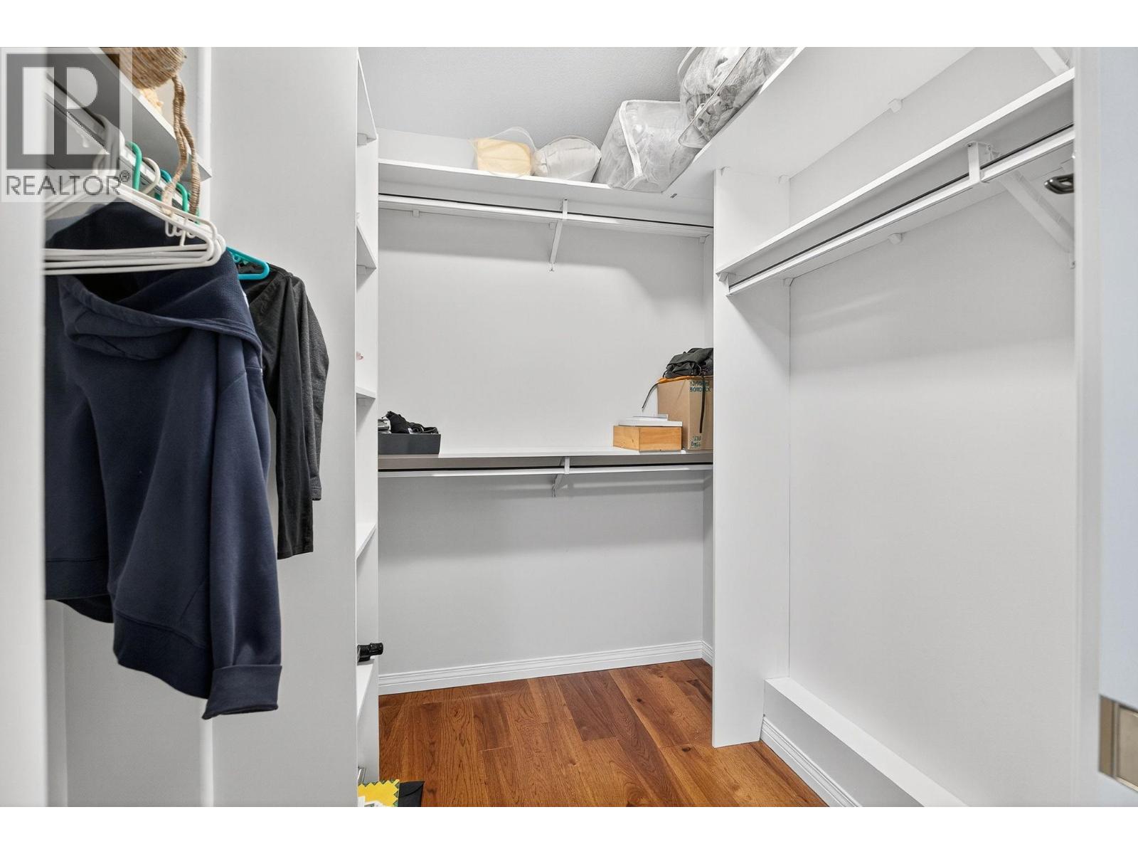 1321 Ridgeway Drive #101 Property Photo 30