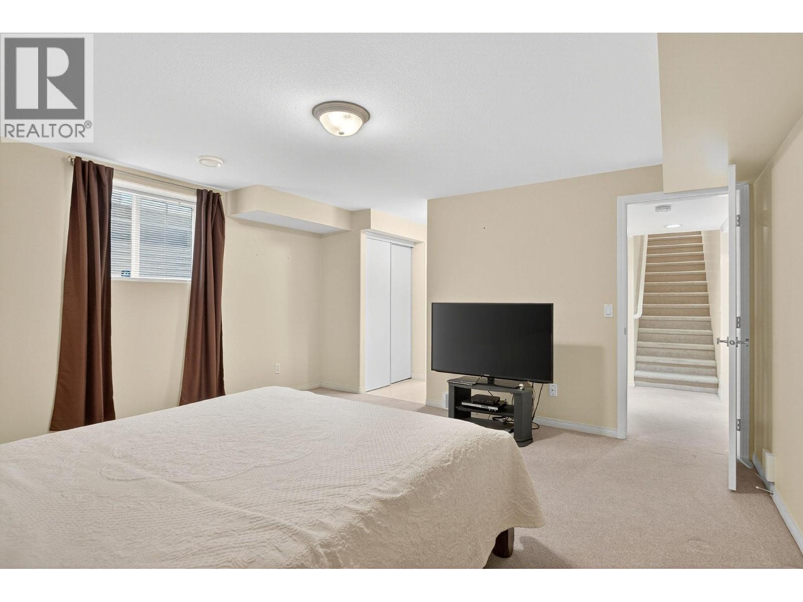 1321 Ridgeway Drive #101 Property Photo 32