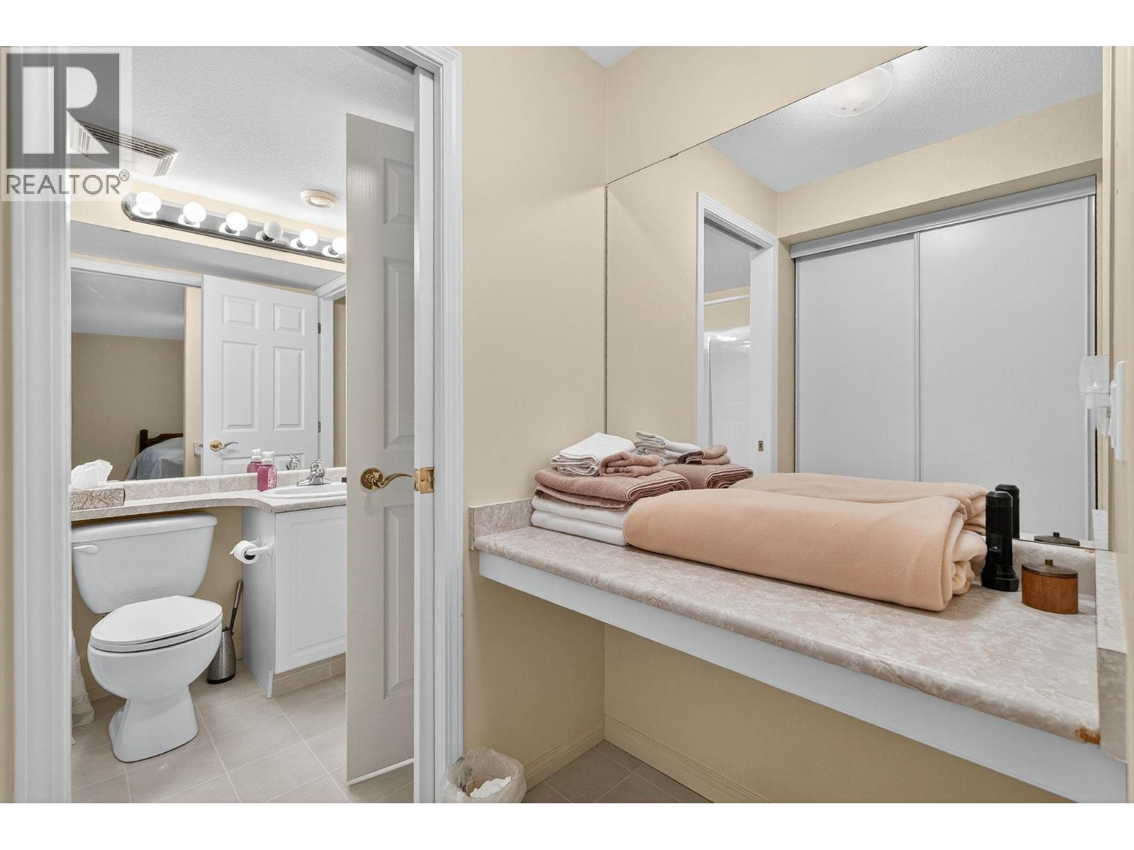 1321 Ridgeway Drive #101 Property Photo 33