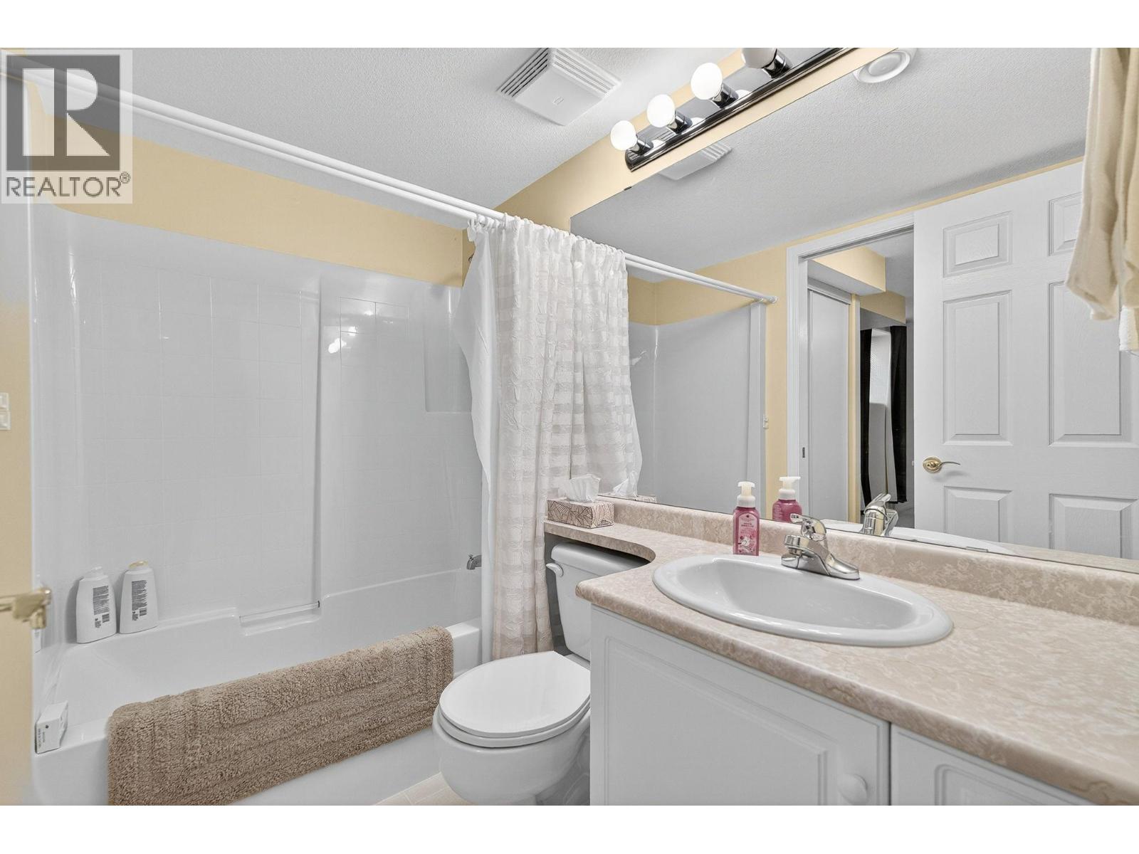 1321 Ridgeway Drive #101 Property Photo 34