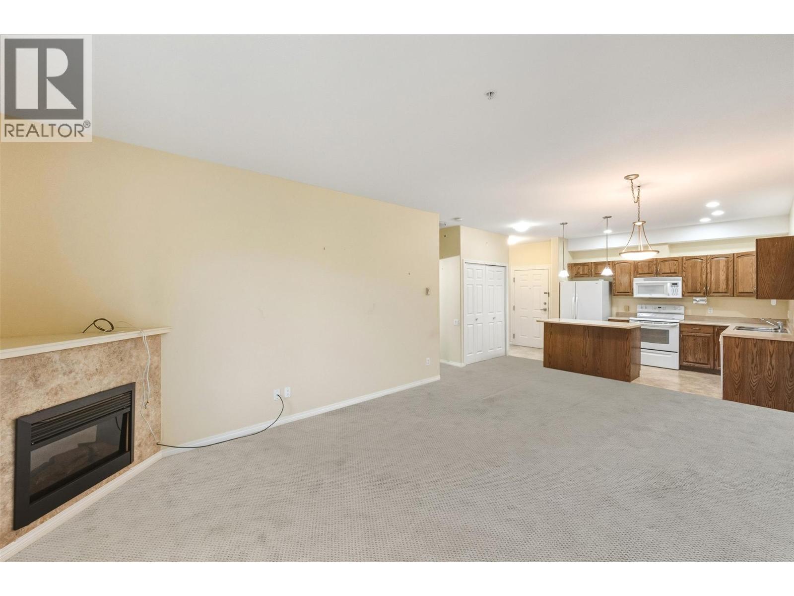 921 Spillway Road Unit# 105a Property Photo 9