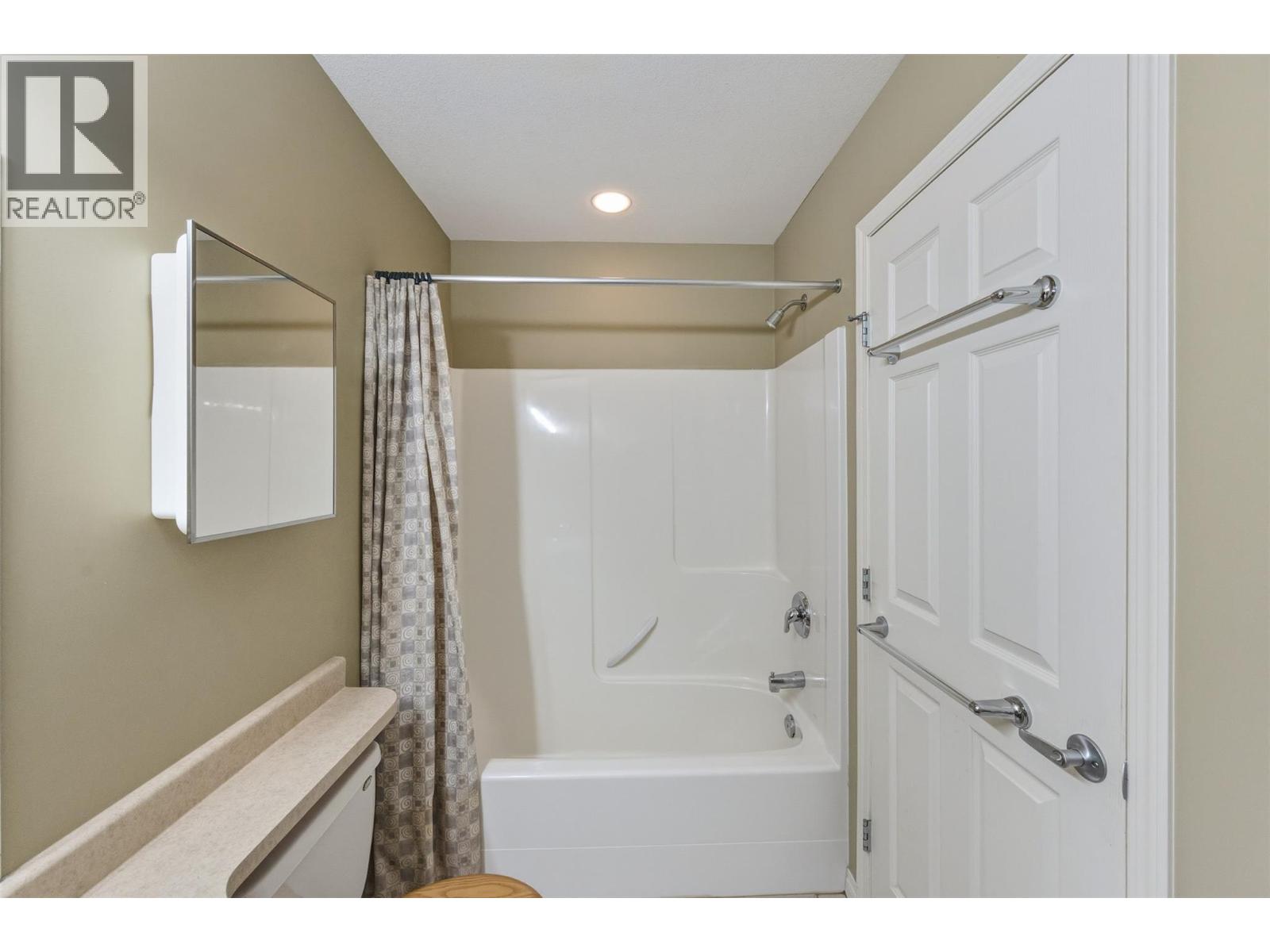 921 Spillway Road Unit# 105a Property Photo 13