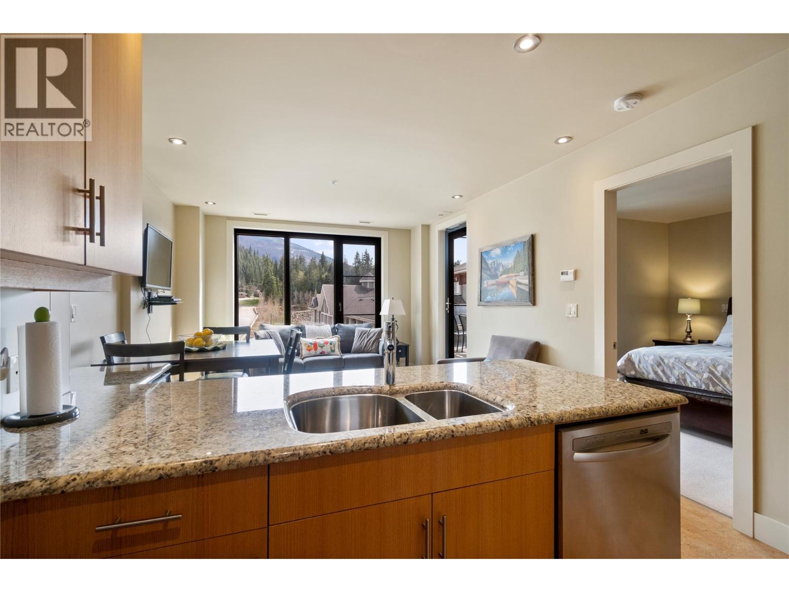 326 Mara Lake Lane Unit# 401 Property Photo 27