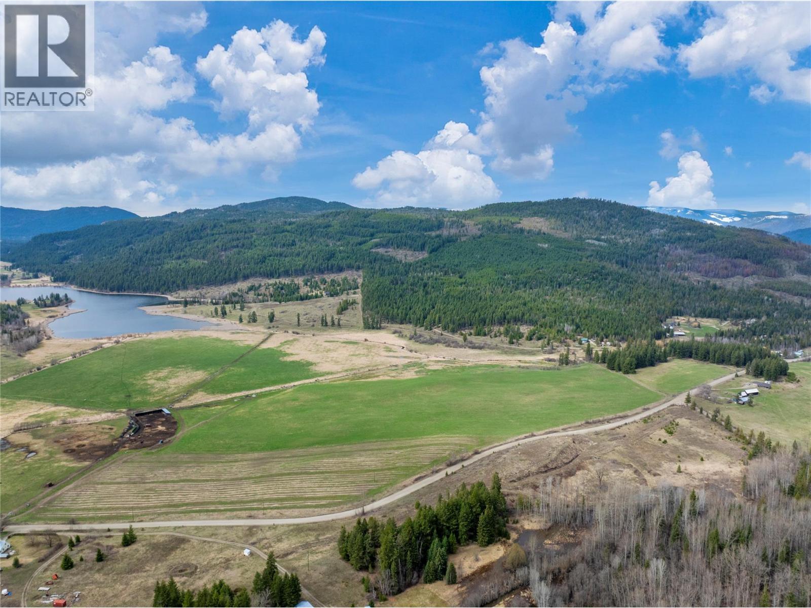 660 Squilax Turtle Valley Road Property Photo 6
