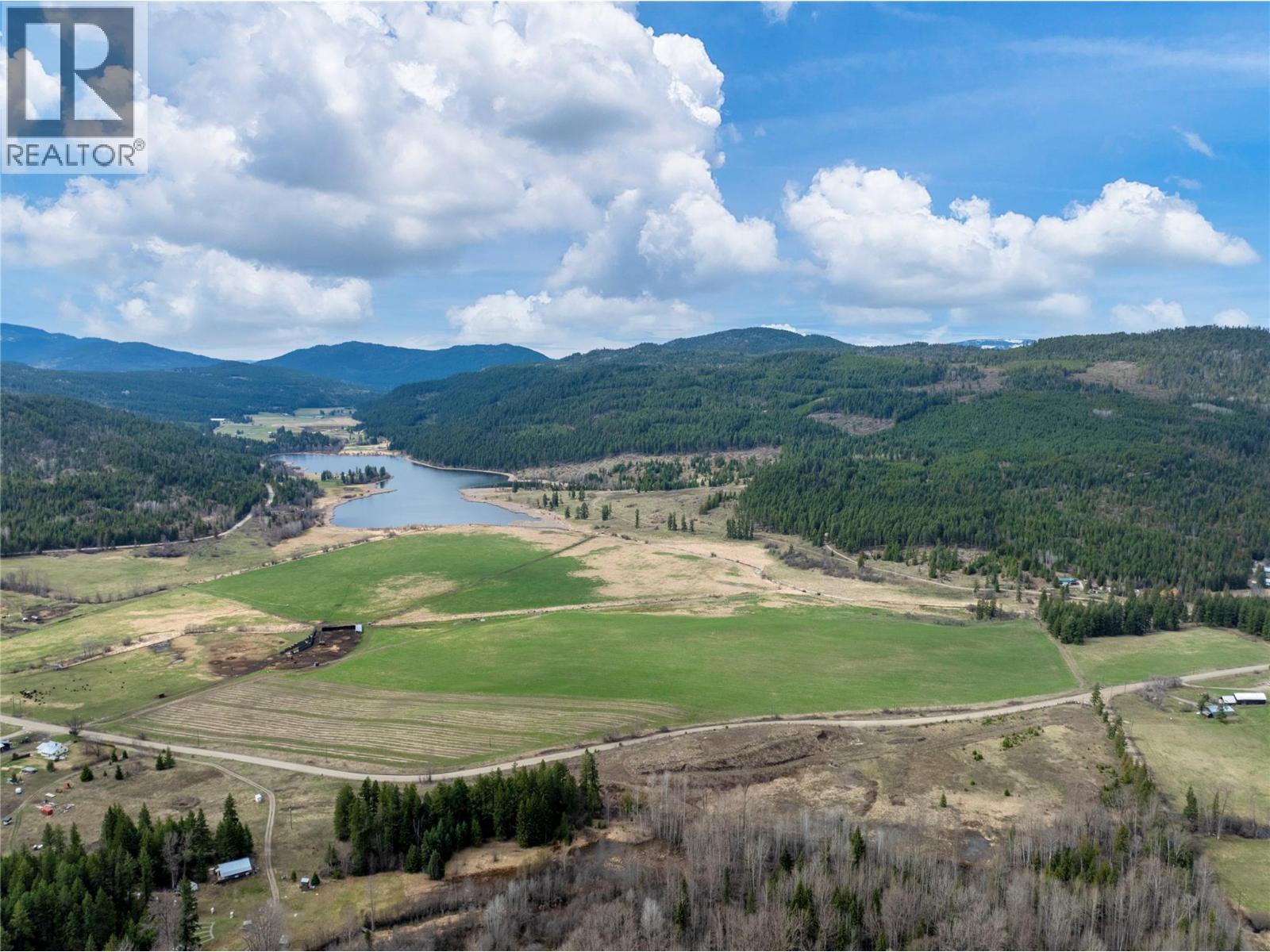 660 Squilax Turtle Valley Road Property Photo 7