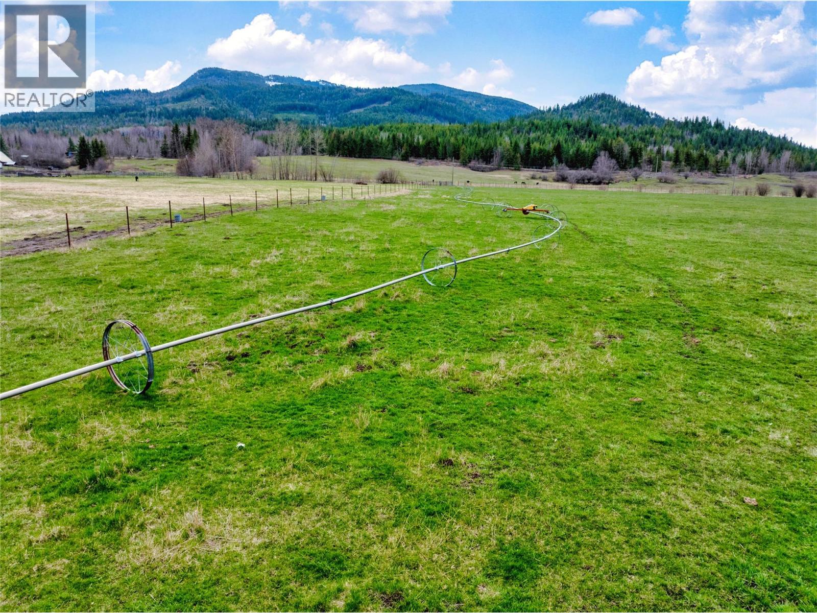 660 Squilax Turtle Valley Road Property Photo 35